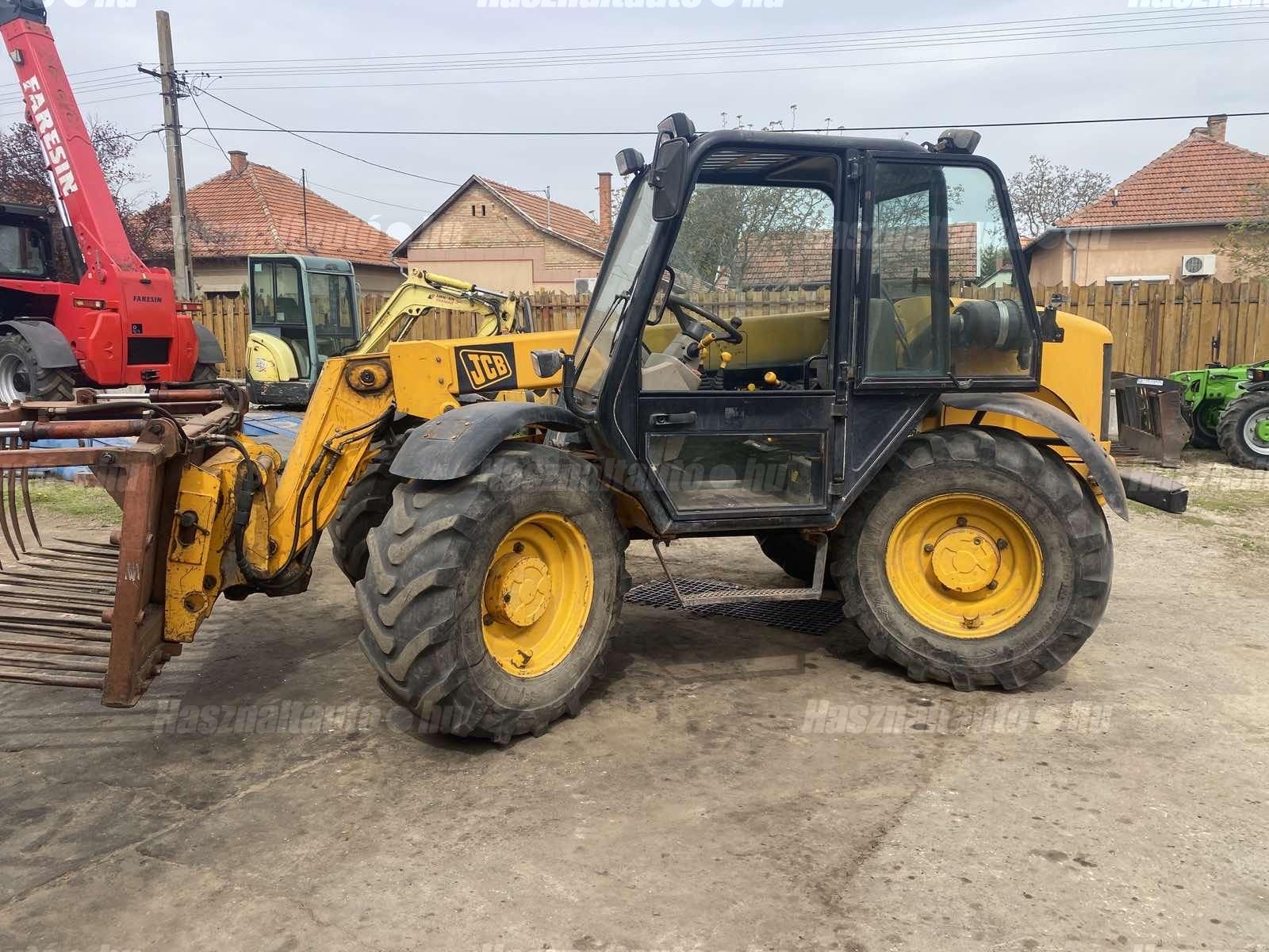JCB 2003 - 1