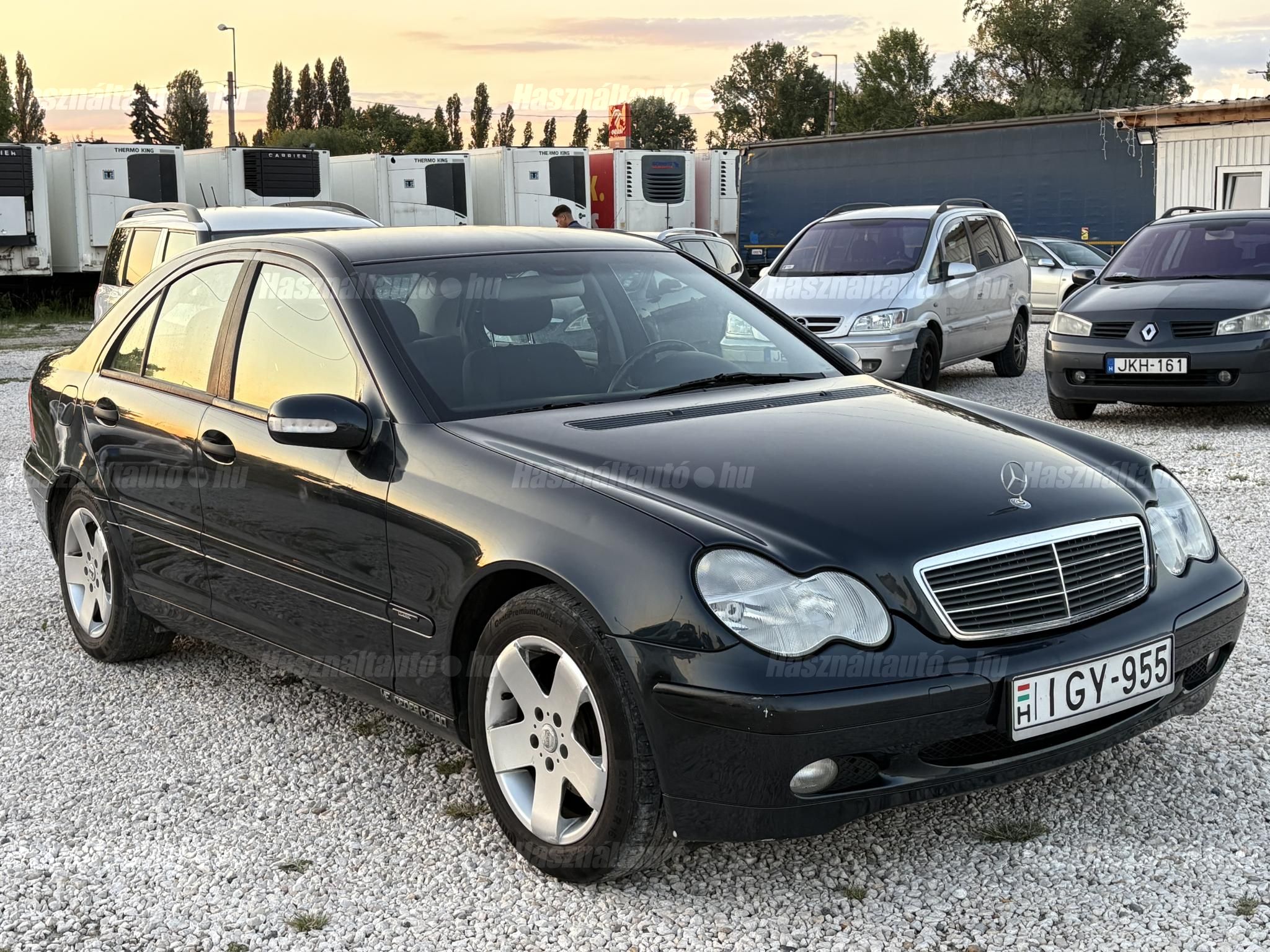 MERCEDES-BENZ C 200 2001/12 - 1