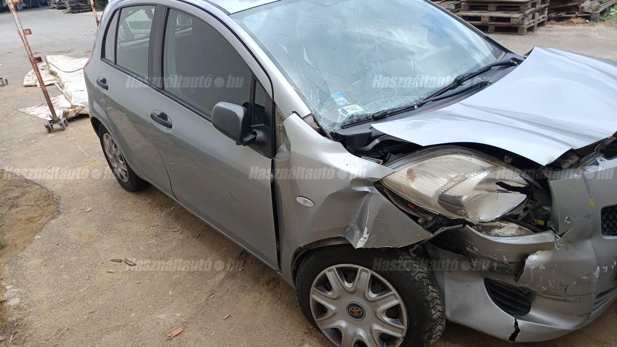 TOYOTA YARIS 2007/6 - 1