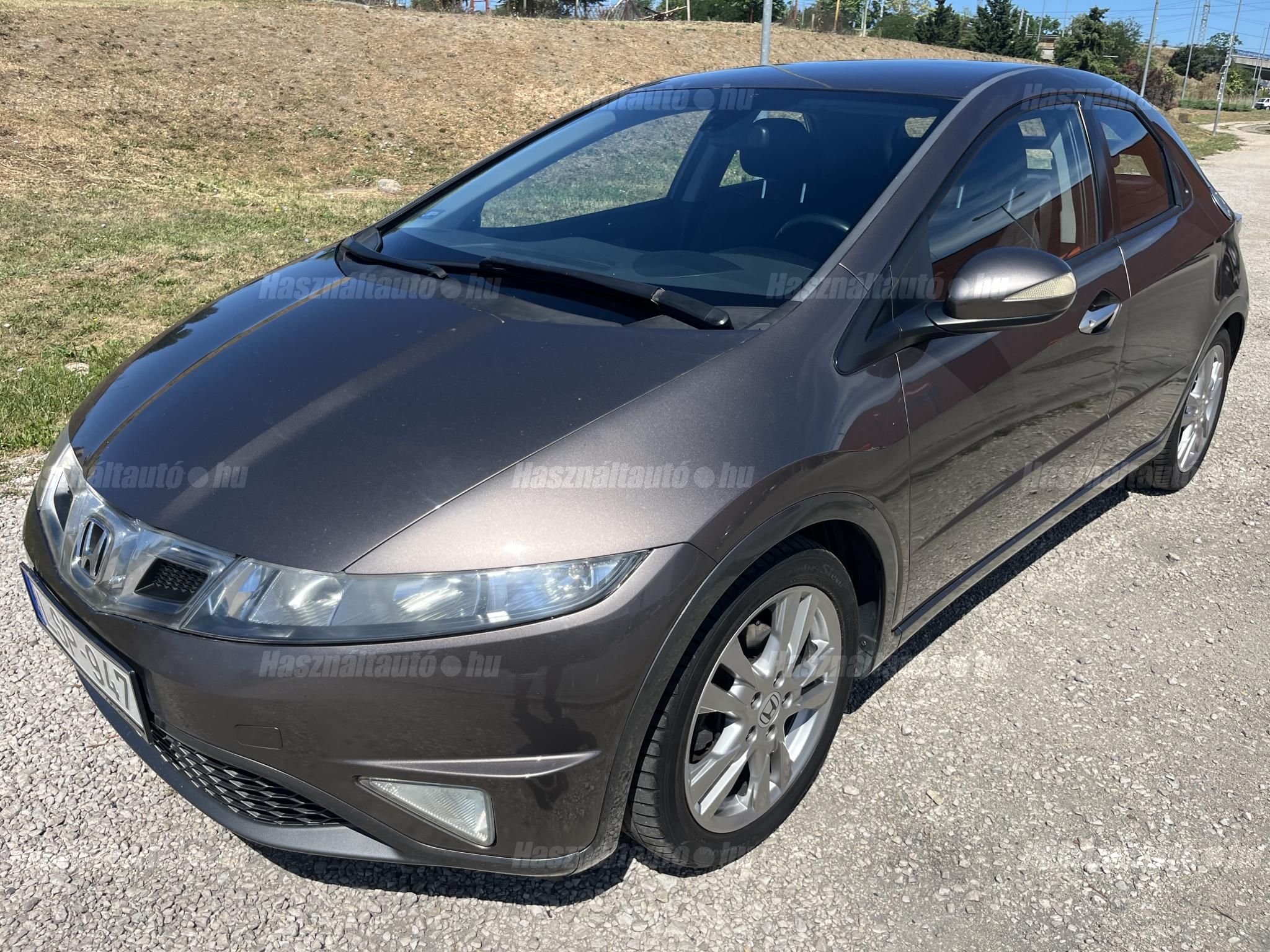 HONDA CIVIC 2010/7 - 1