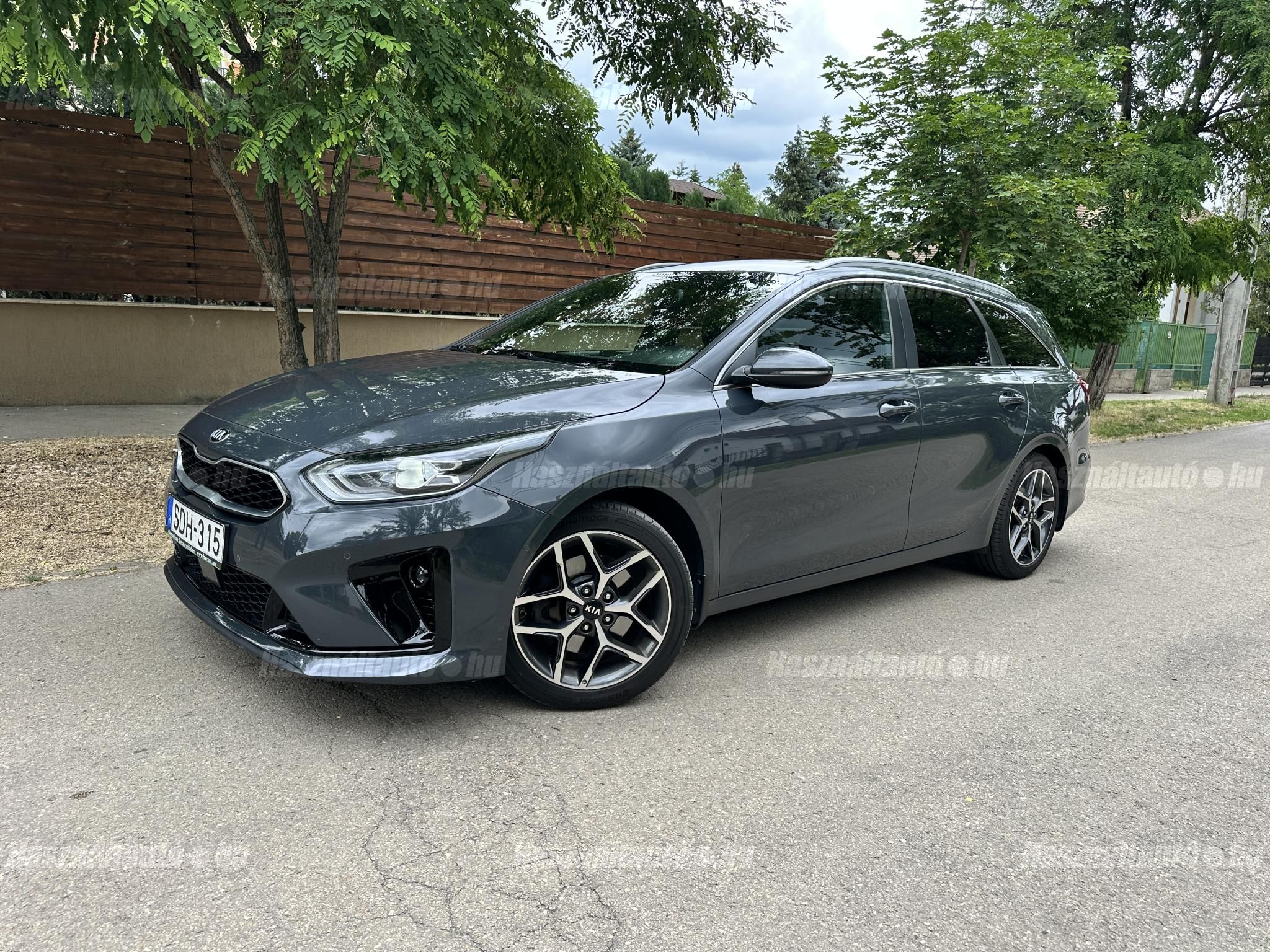 KIA CEE'D 2020/6 - 1