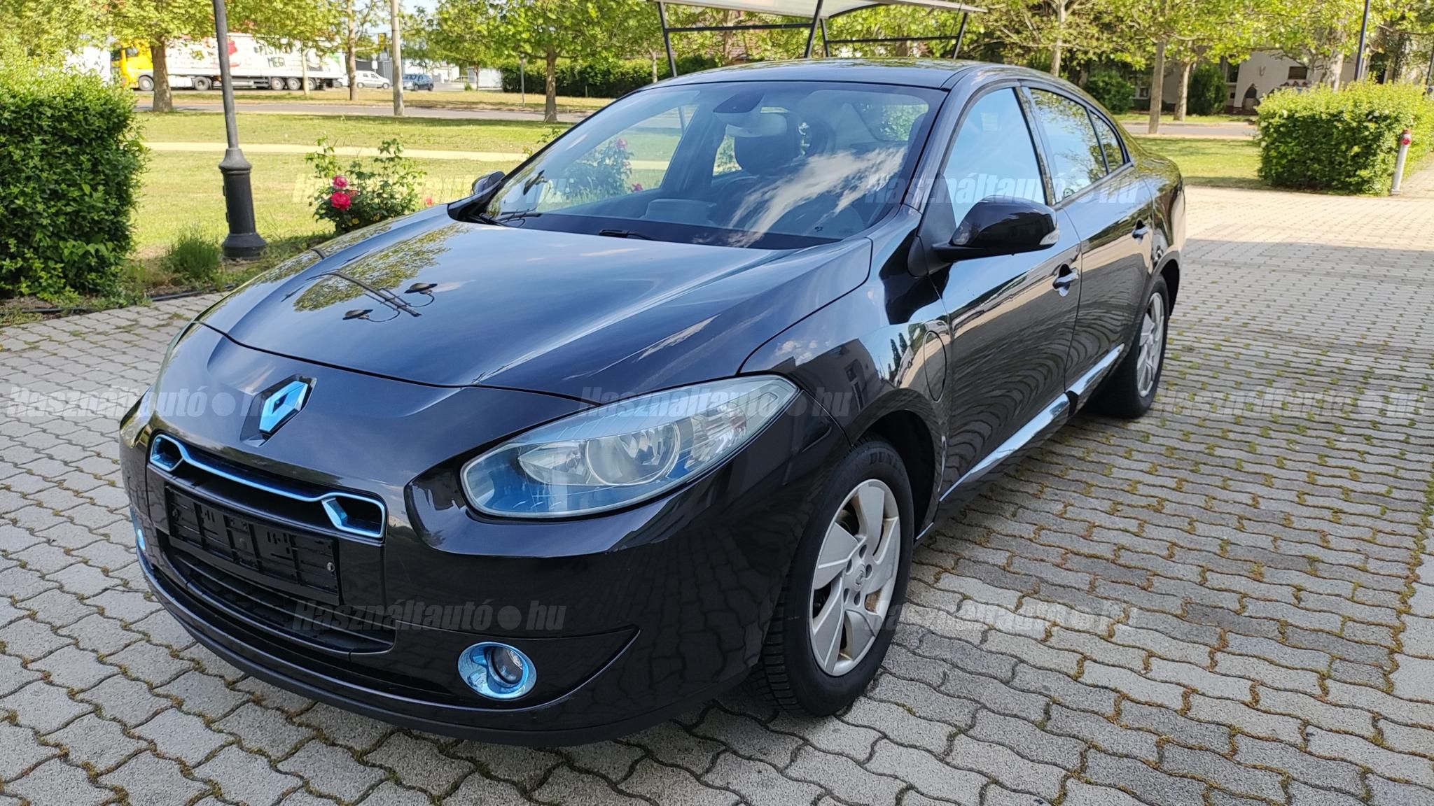 RENAULT FLUENCE 2012/3 - 1