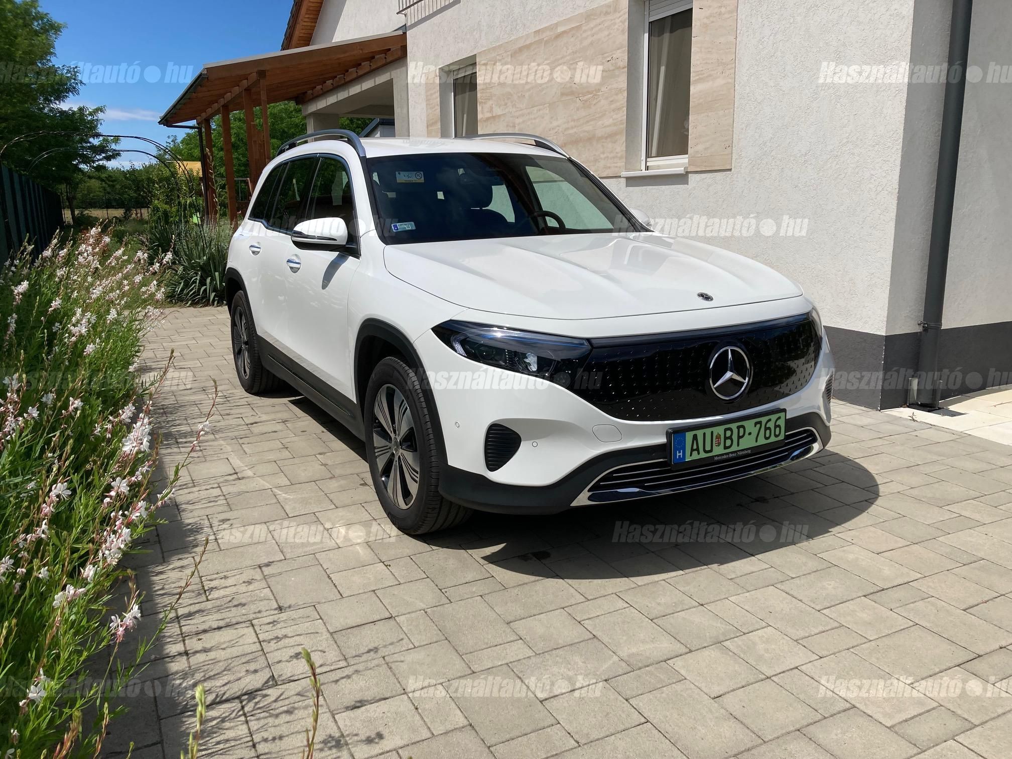MERCEDES-BENZ EQB 2024/10 - 1