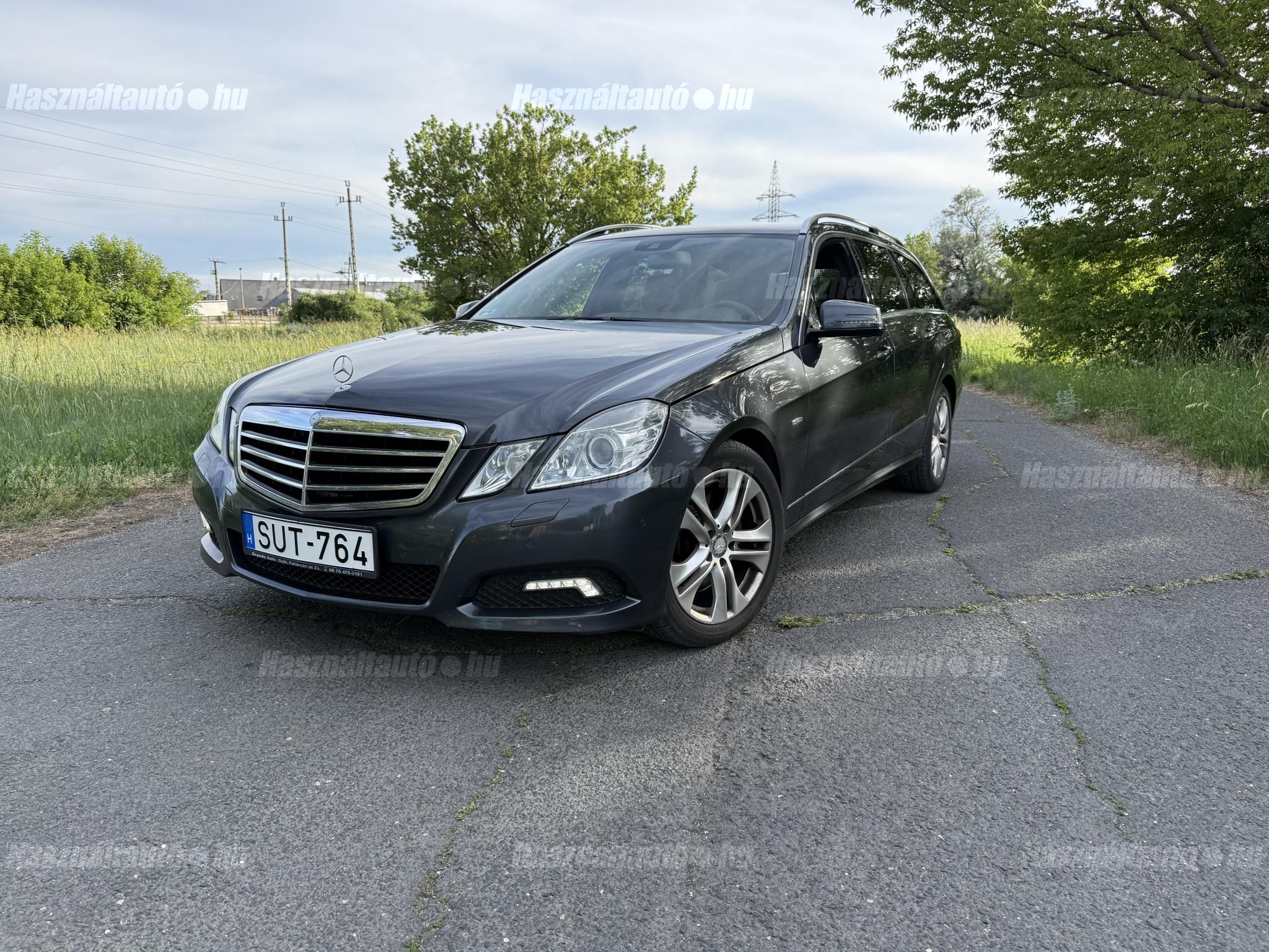 MERCEDES-BENZ E 250 2010/6 - 1