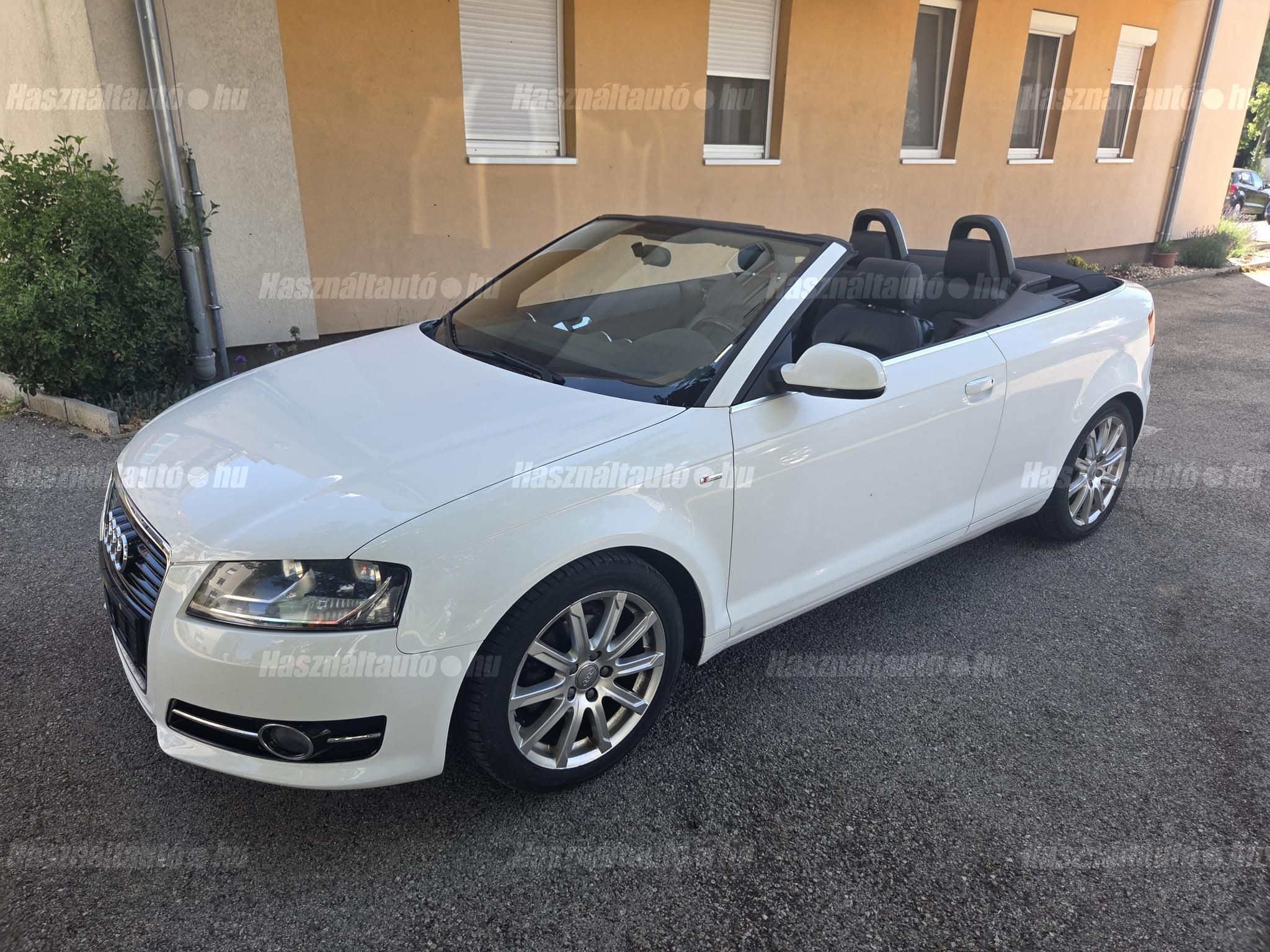 AUDI A3 CABRIO 2011/2 - 1
