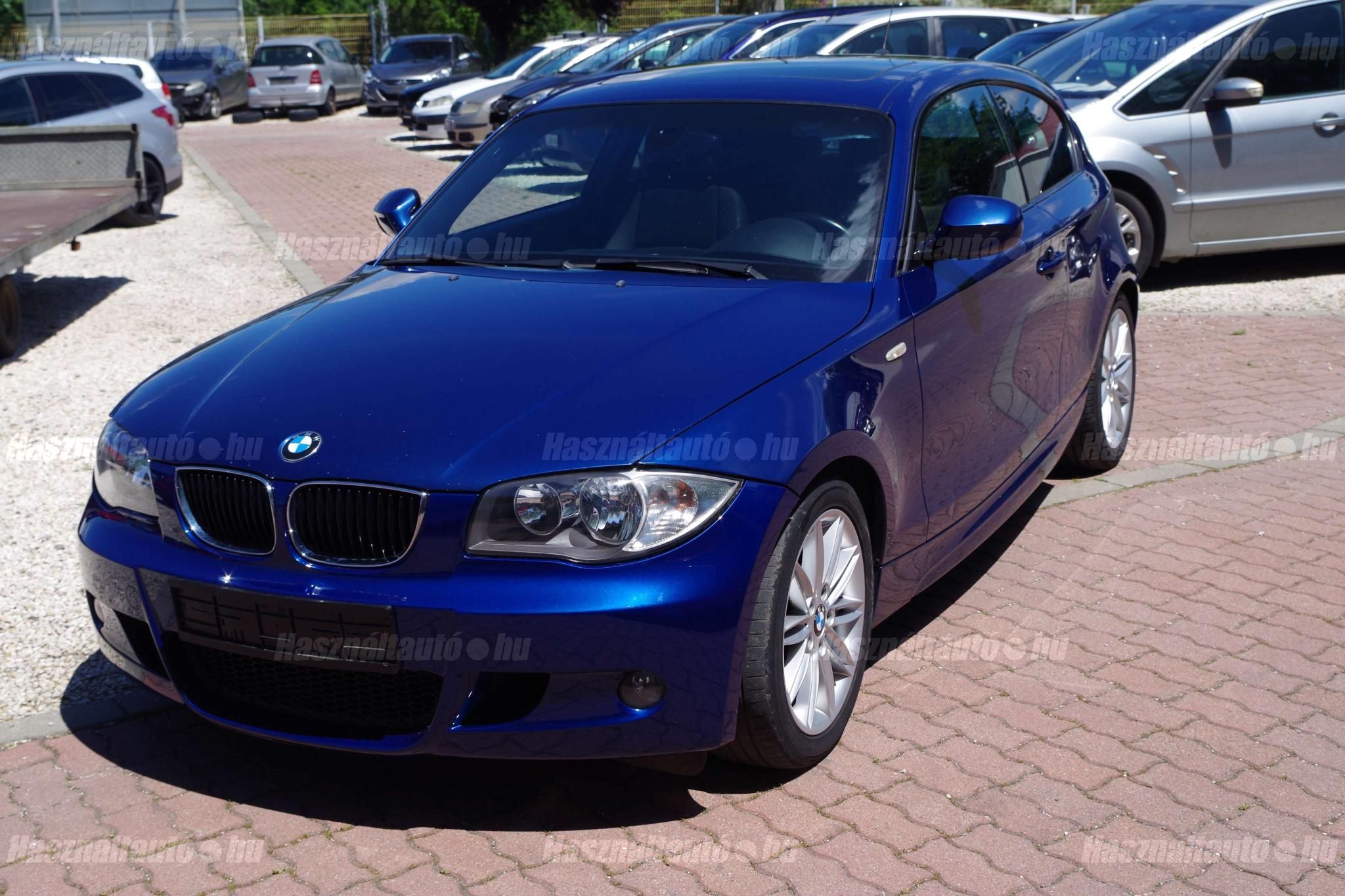 BMW 118 2011/8 - 1