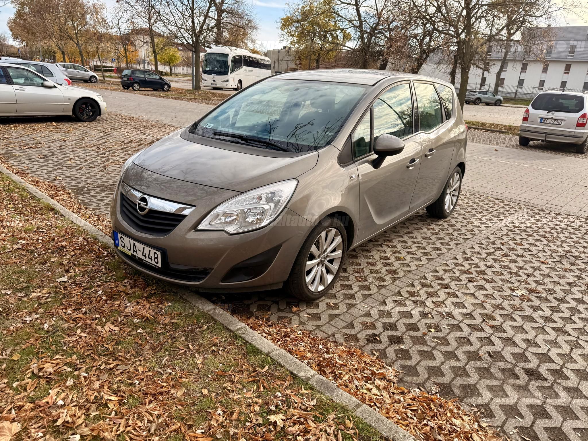 OPEL MERIVA B 2010/7 - 1