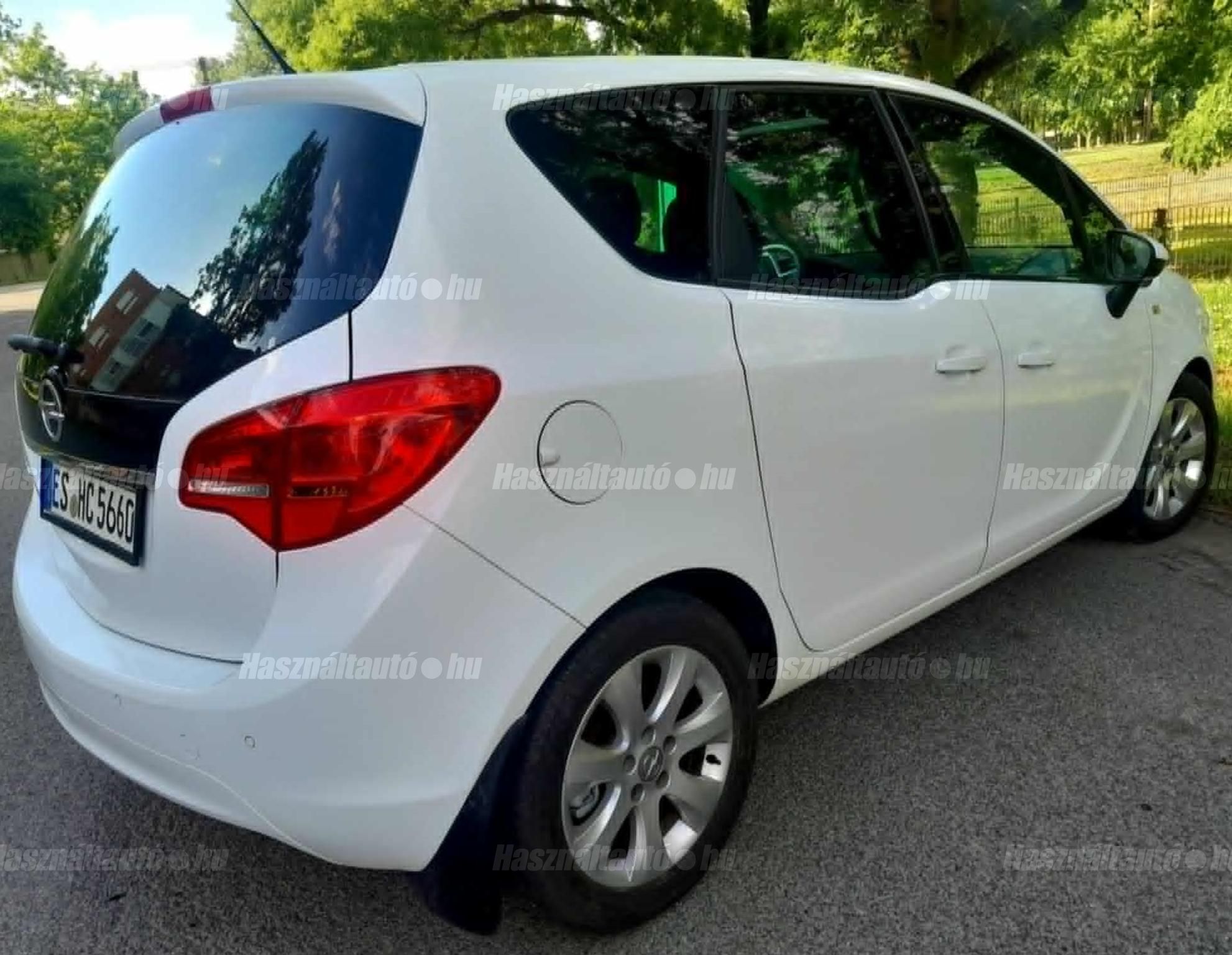 OPEL MERIVA B 2010/9 - 1