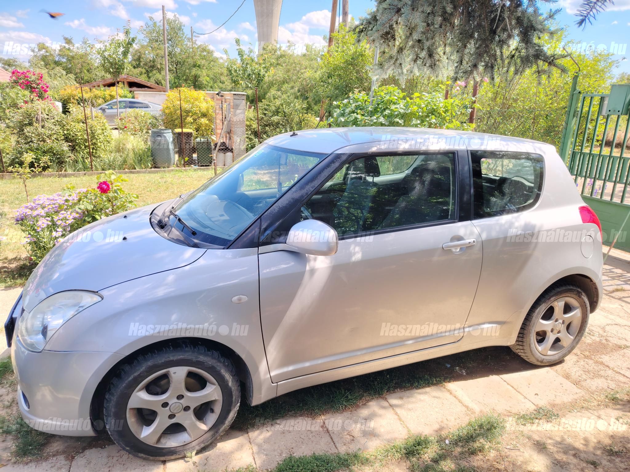 SUZUKI SWIFT 2006/9 - 1