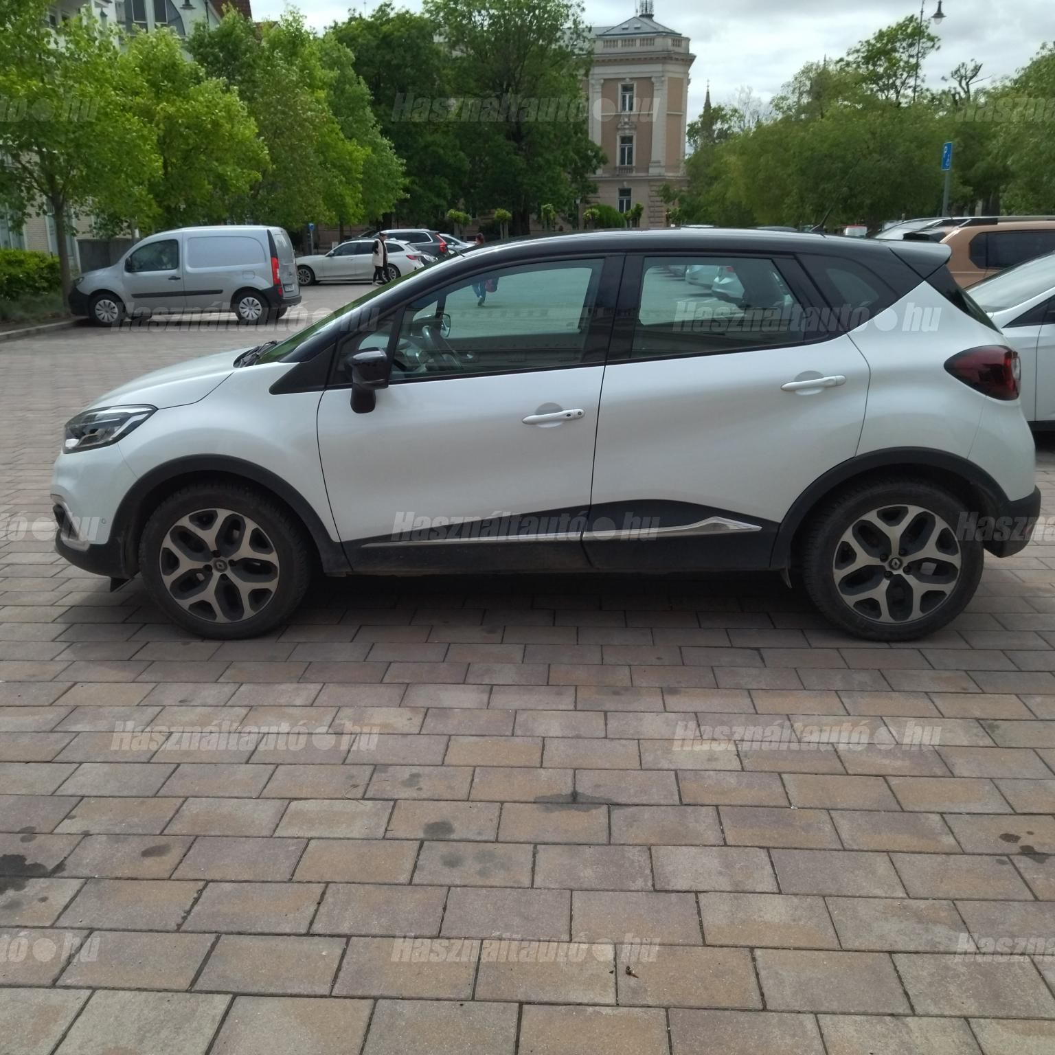 RENAULT CAPTUR 2019/9 - 1