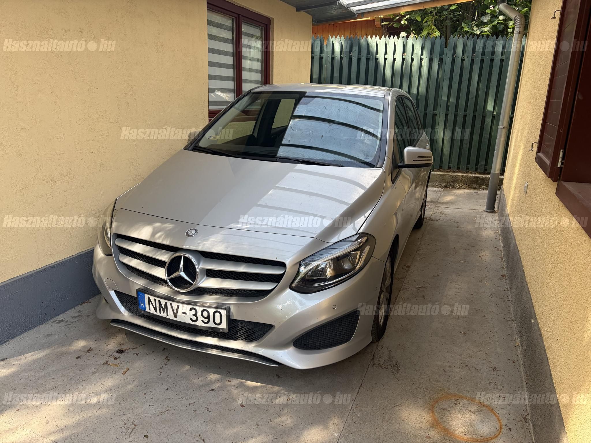 MERCEDES-BENZ 200 2016/3 - 1