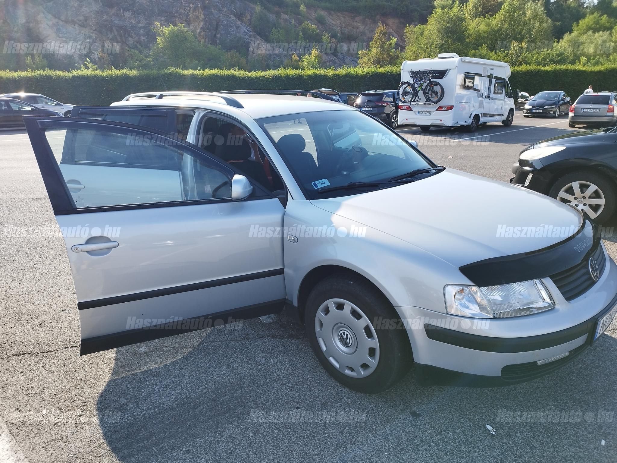 VOLKSWAGEN PASSAT V 1999/12 - 1
