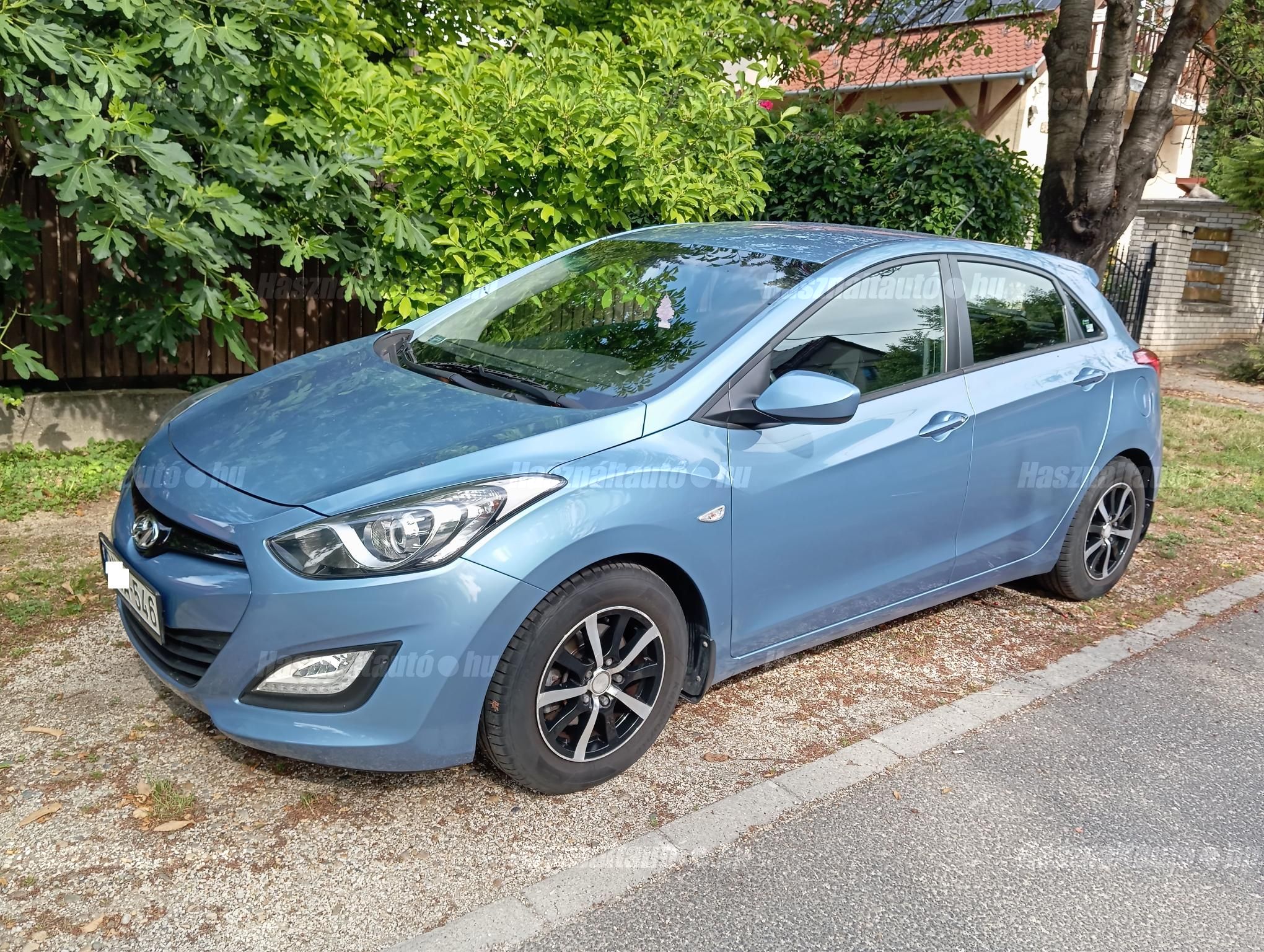 HYUNDAI I30 2013/11 - 1