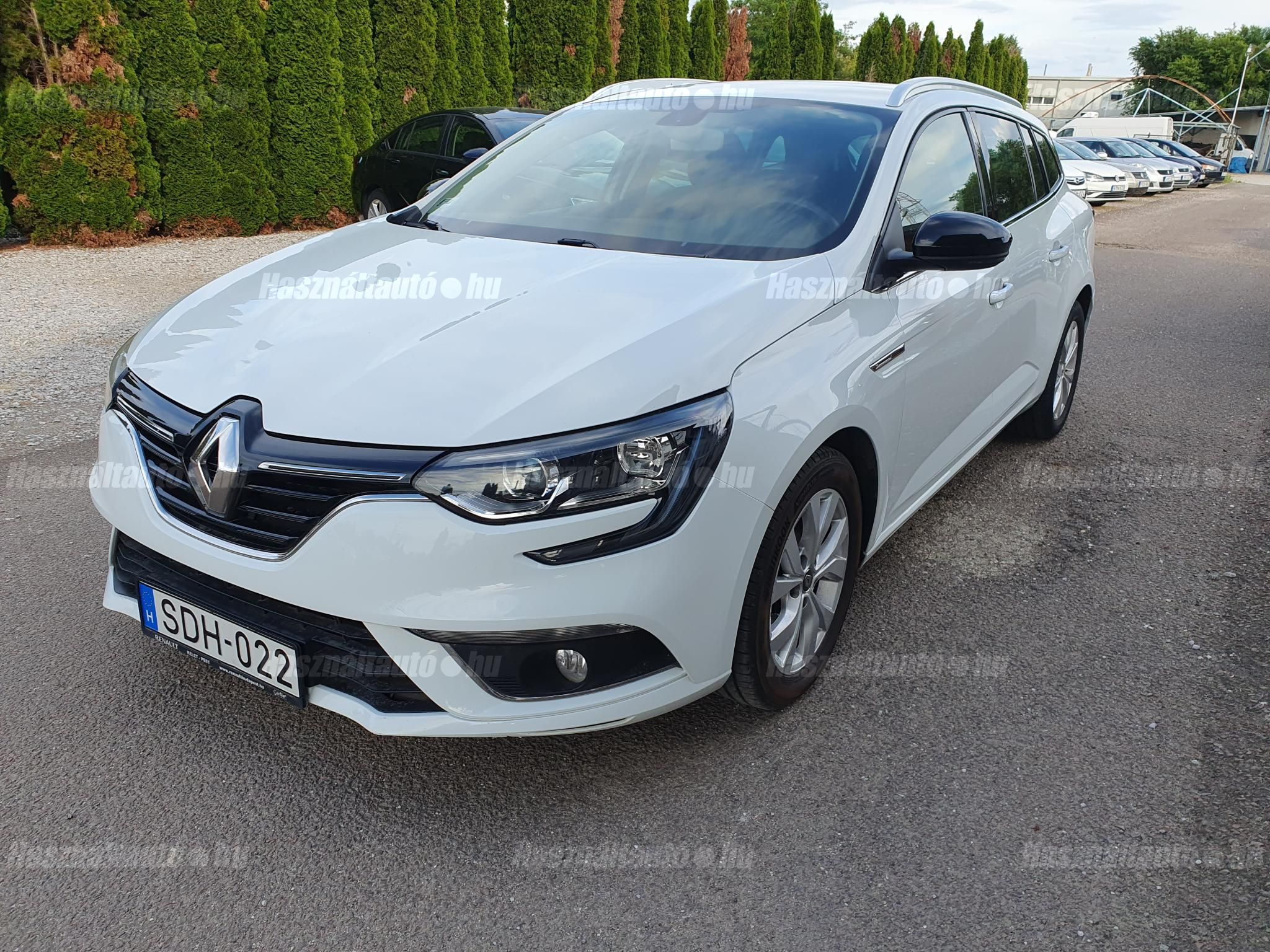 RENAULT MEGANE 2020/7 - 1