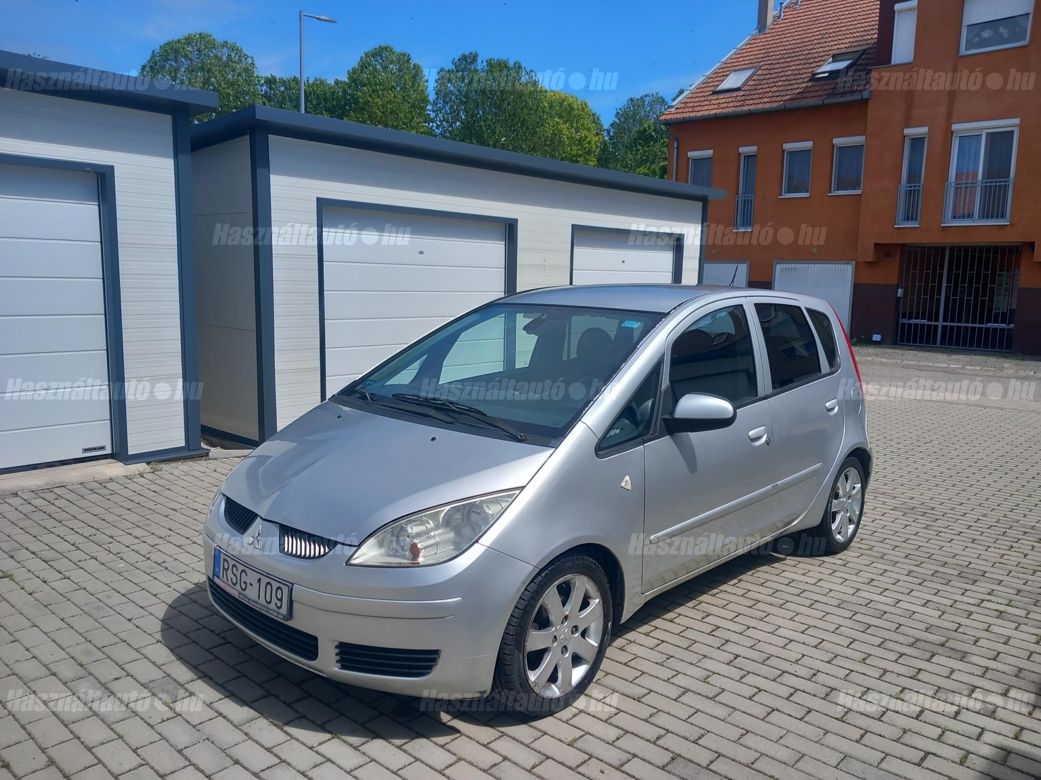 MITSUBISHI COLT 2006/8 - 1