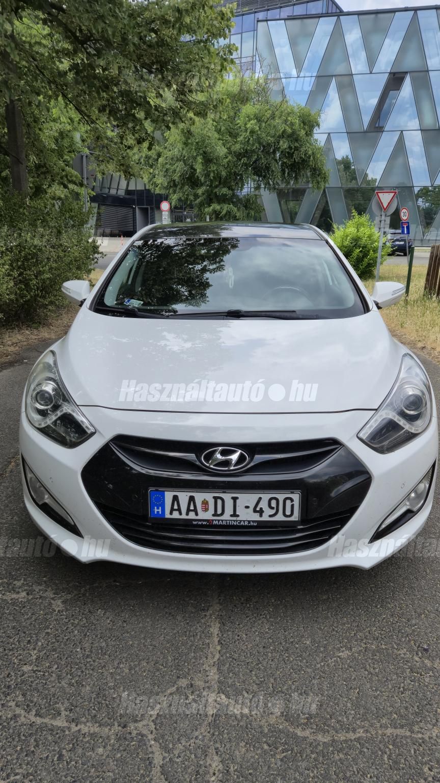 HYUNDAI I40 2012/3 - 1