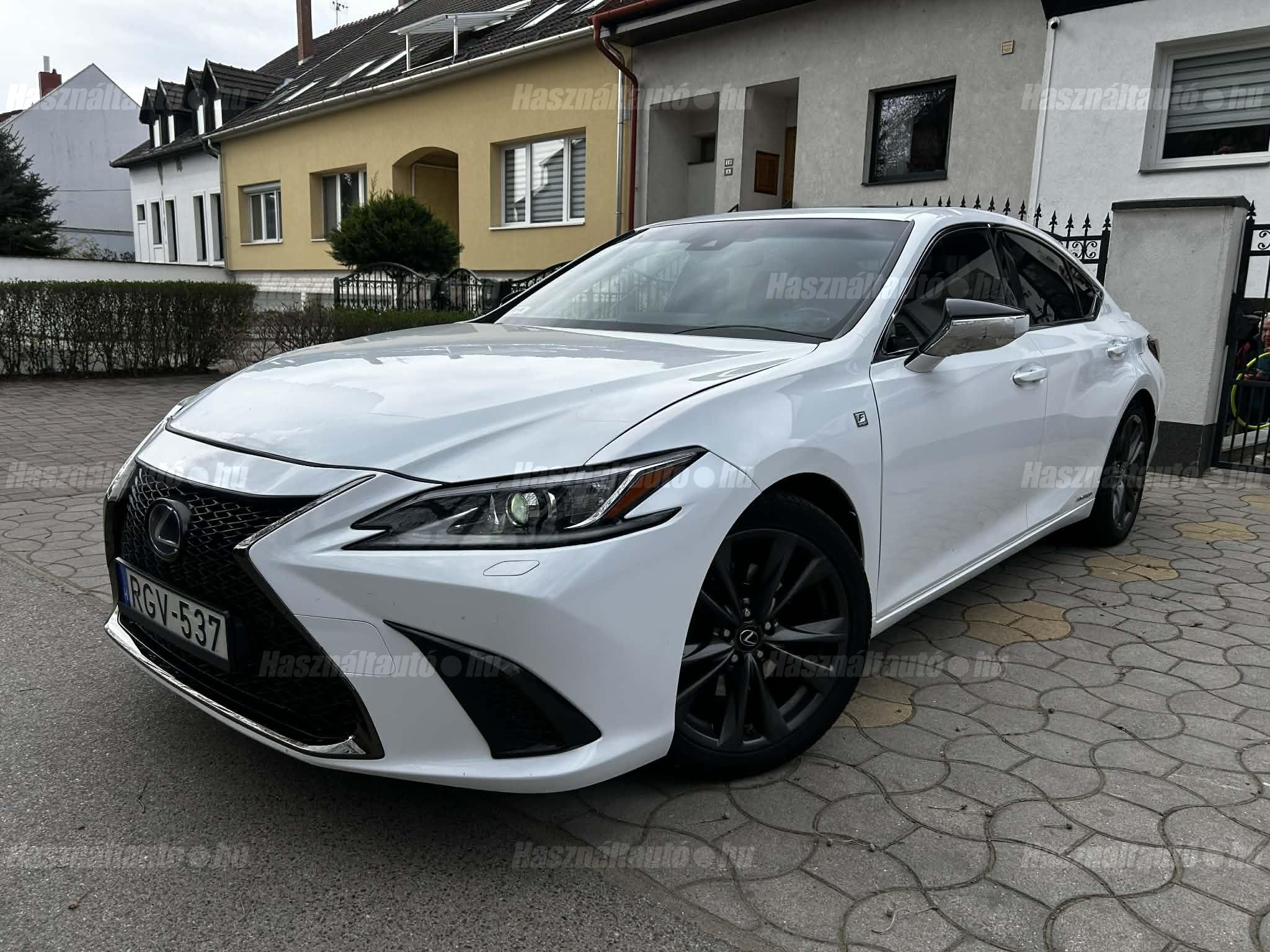 LEXUS ES 2019 - 1