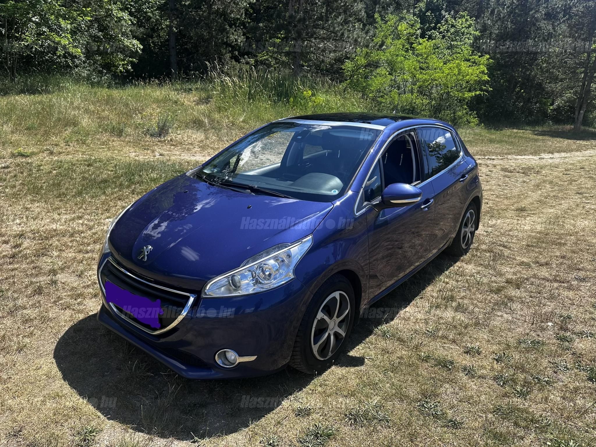 PEUGEOT 208 2014 - 1