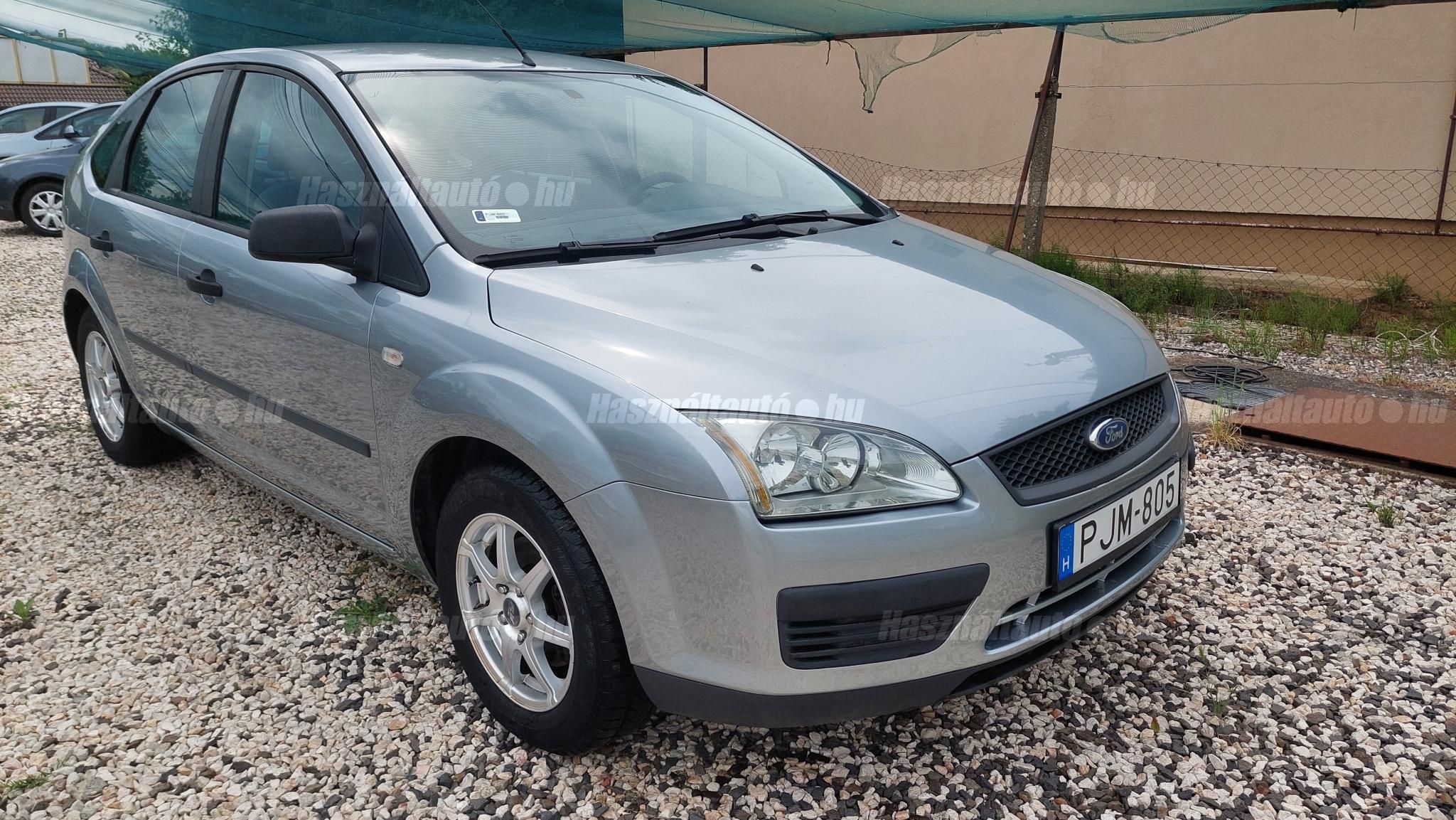 FORD FOCUS 2005/5 - 1