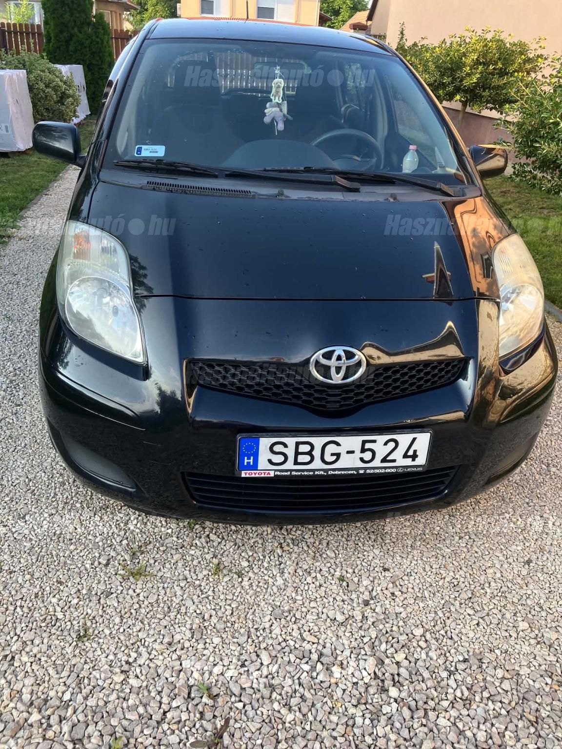 TOYOTA YARIS 2009 - 1