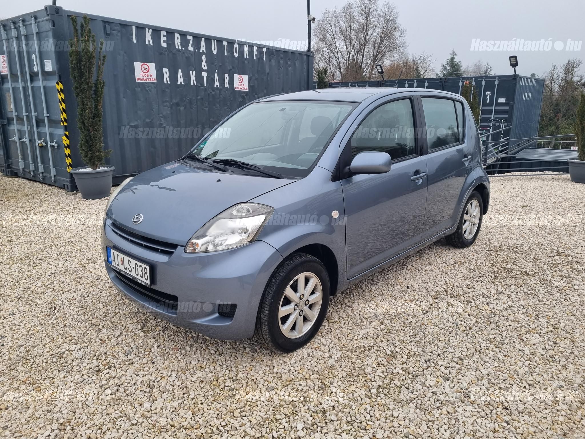 DAIHATSU SIRION 2009/4 - 1