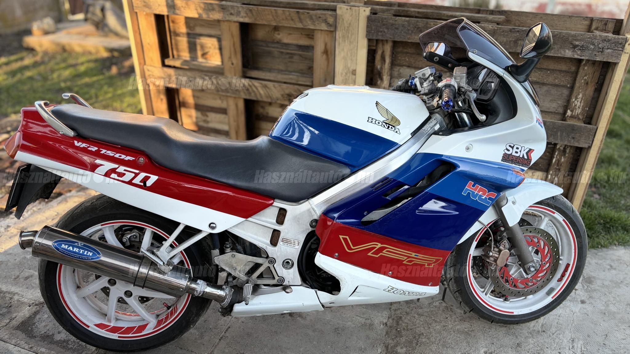 HONDA VFR 750 F 1990/12 - 1