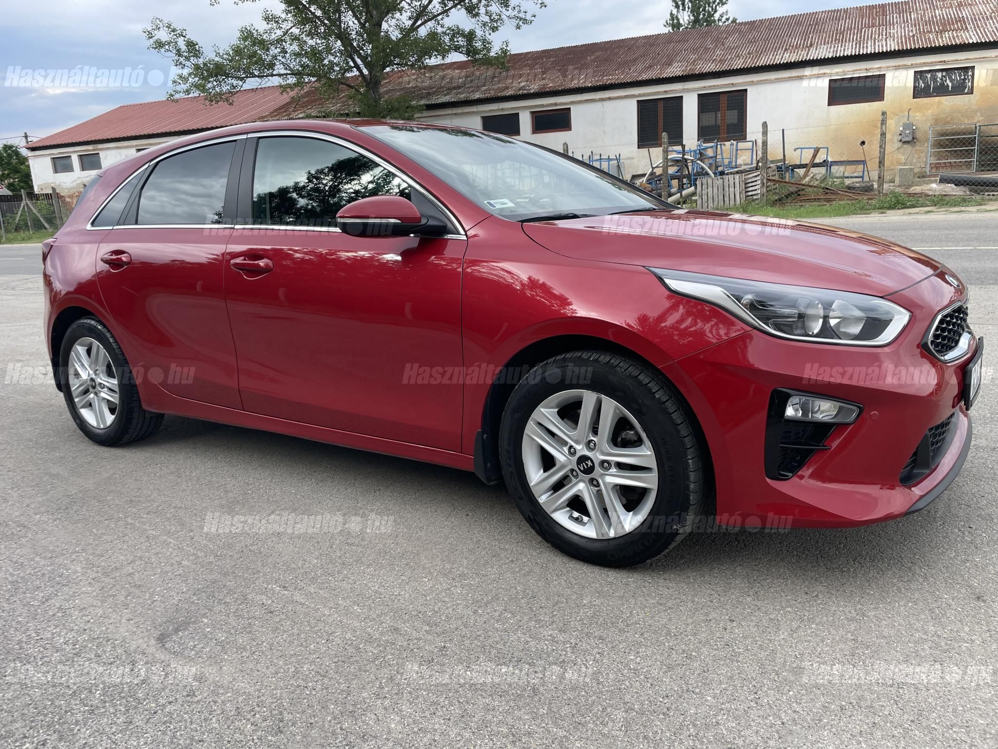 KIA CEE'D 2018/9 - 1
