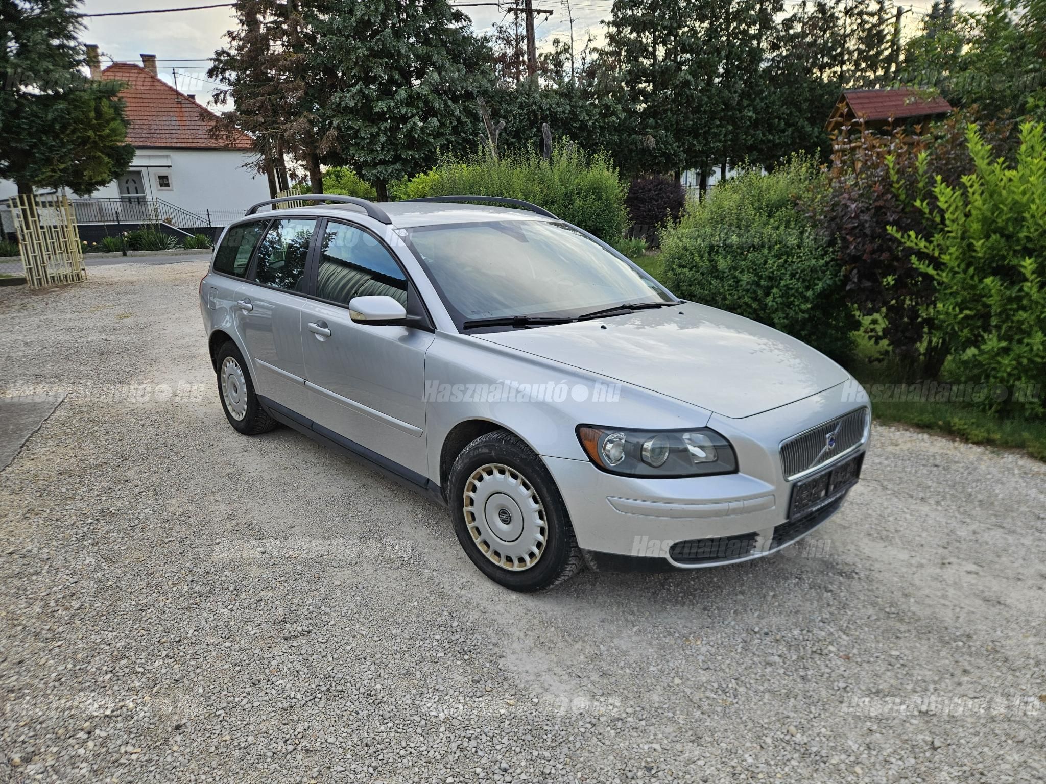VOLVO V50 2006/9 - 1