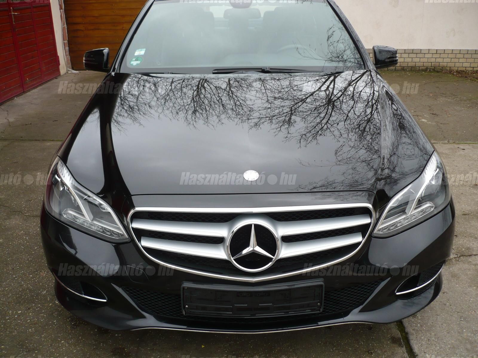 MERCEDES-BENZ E 200 2013 - 1