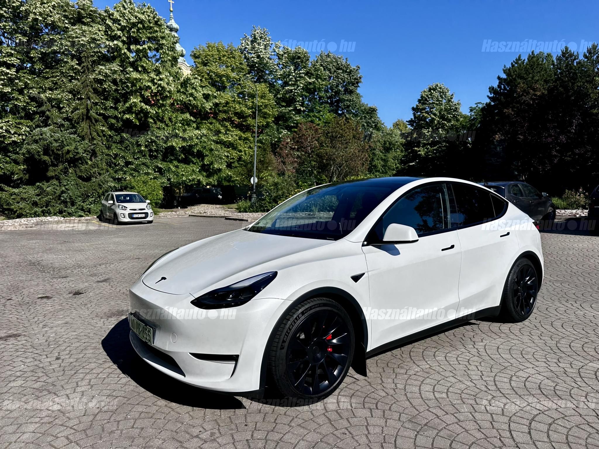 TESLA MODEL Y 2023/3 - 1