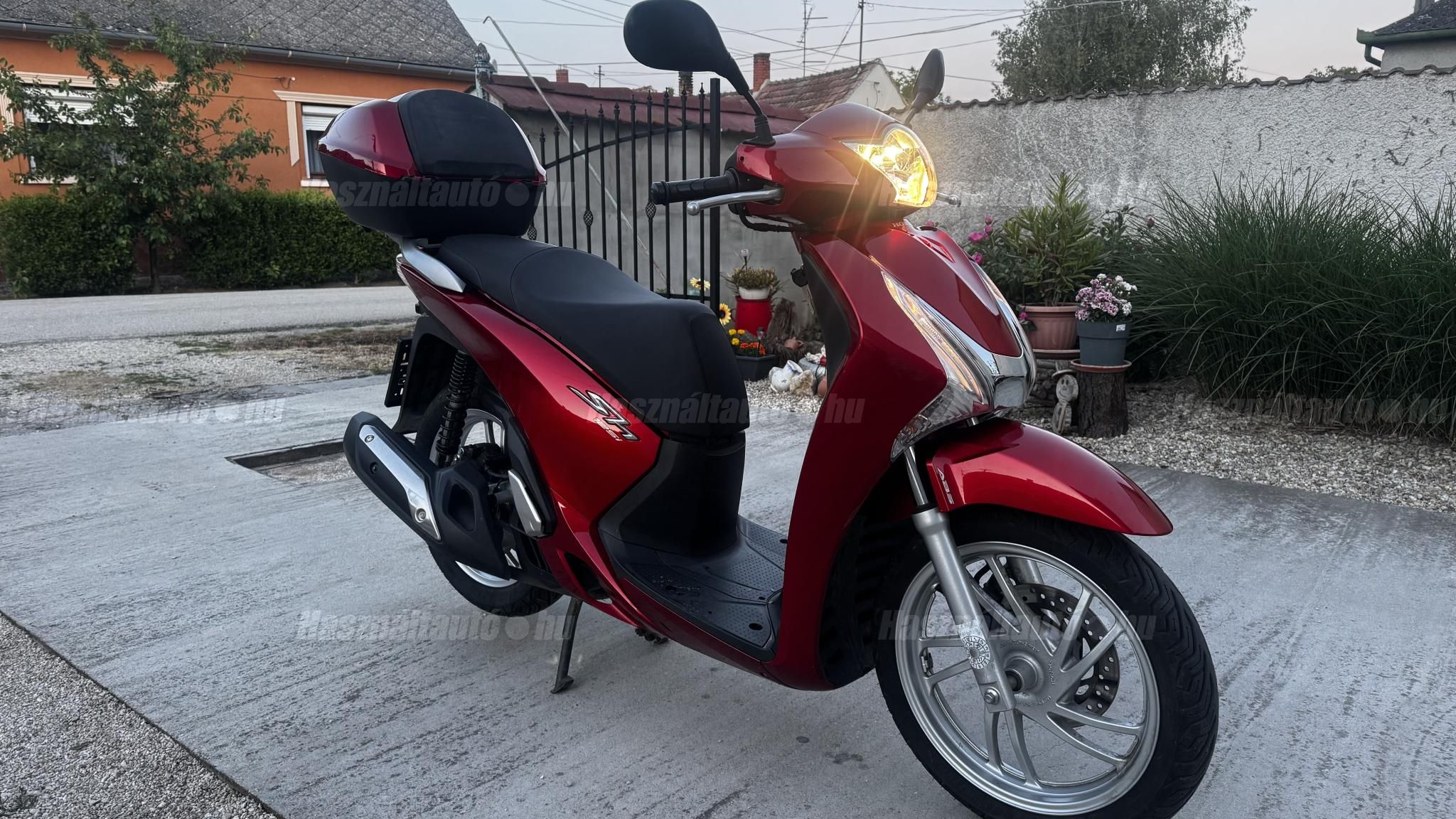 HONDA SH 125 2017 - 1