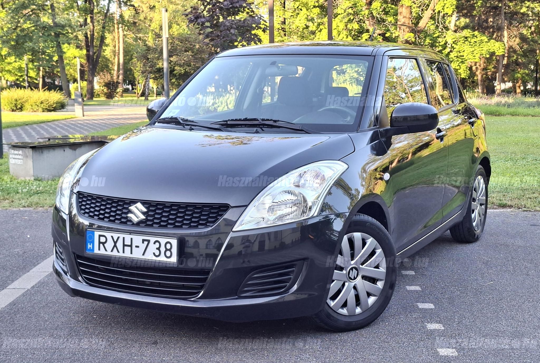 SUZUKI SWIFT 2011/8 - 1