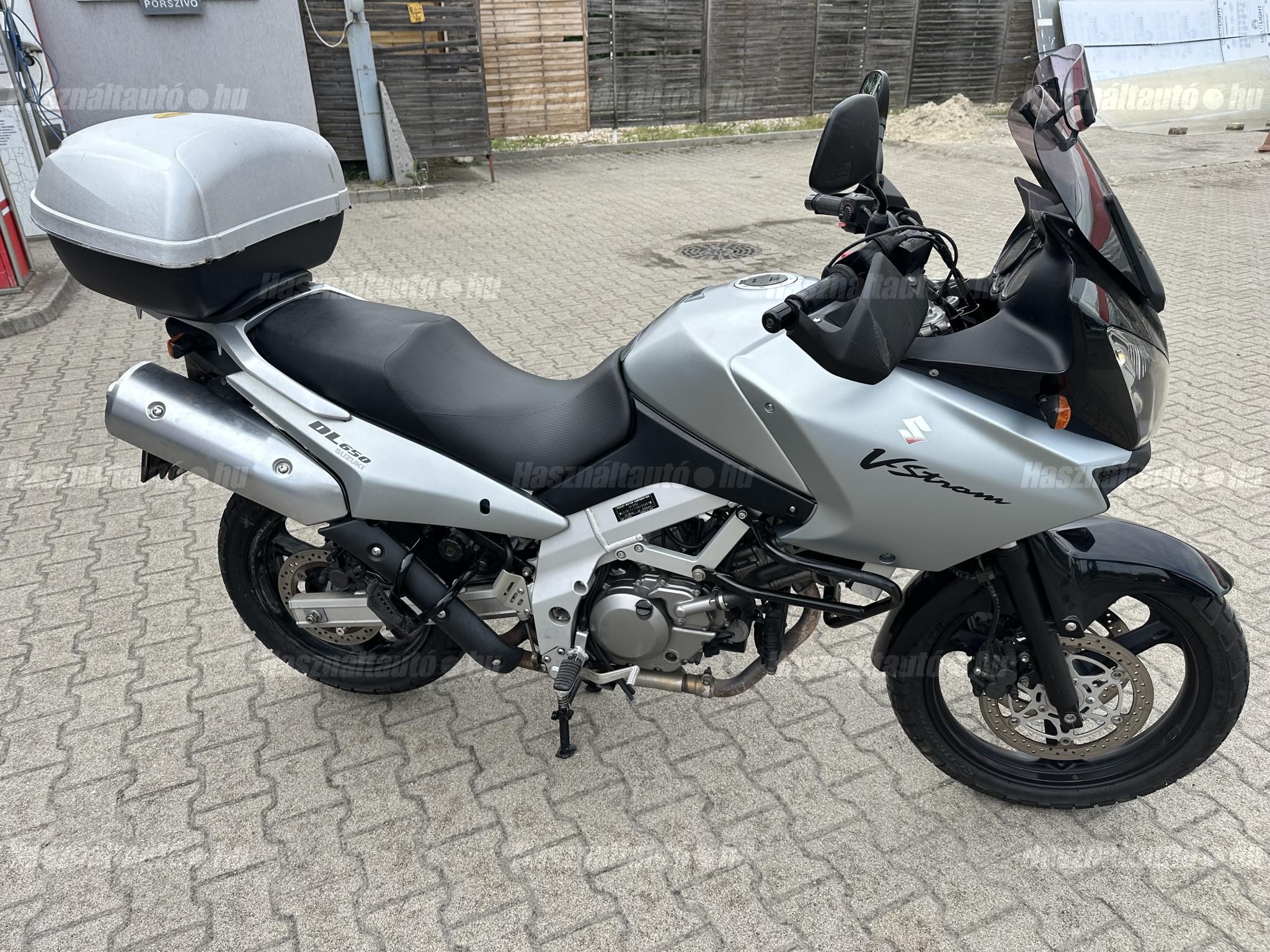 SUZUKI DL 650 2004 - 1