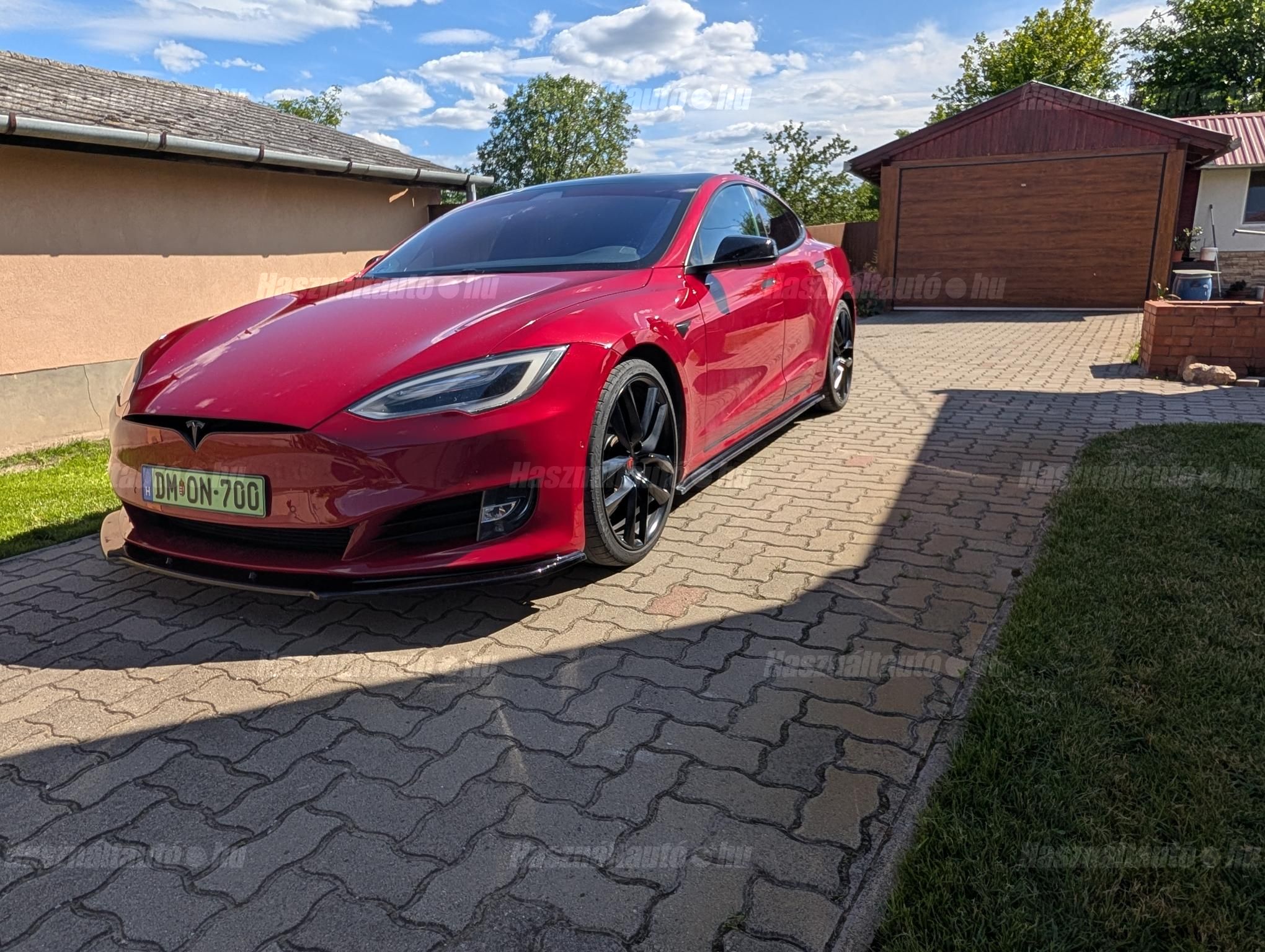 TESLA MODEL S 2018/6 - 1