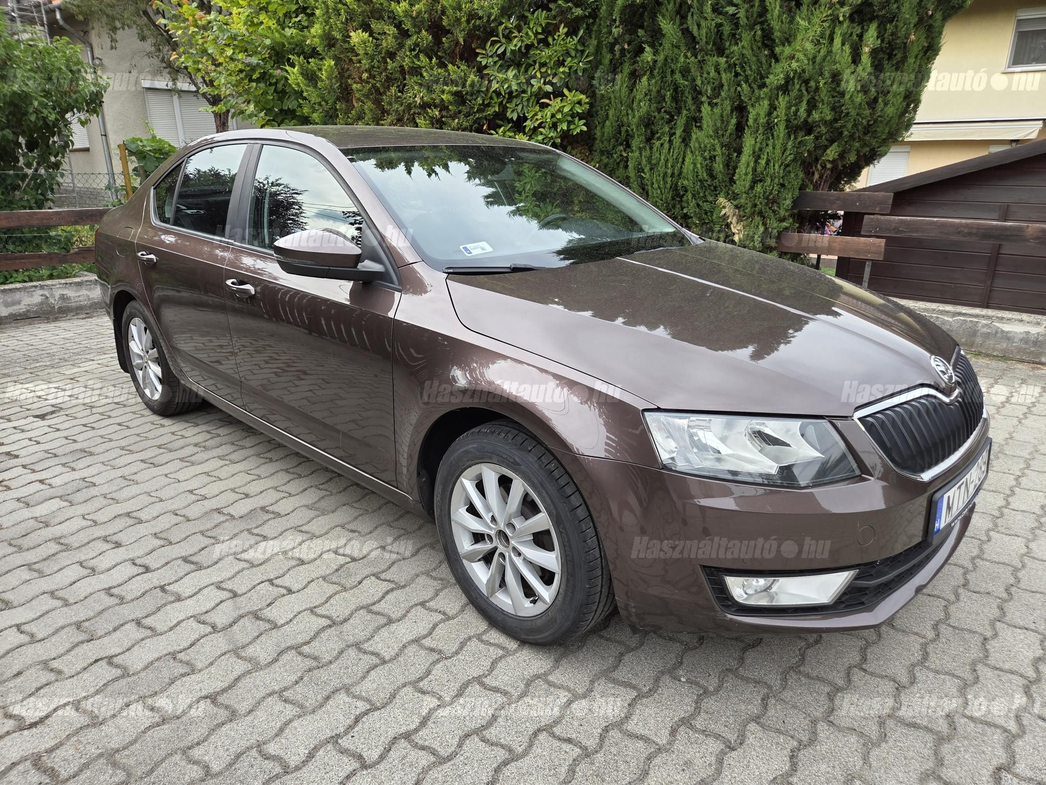 SKODA OCTAVIA 2014/6 - 1