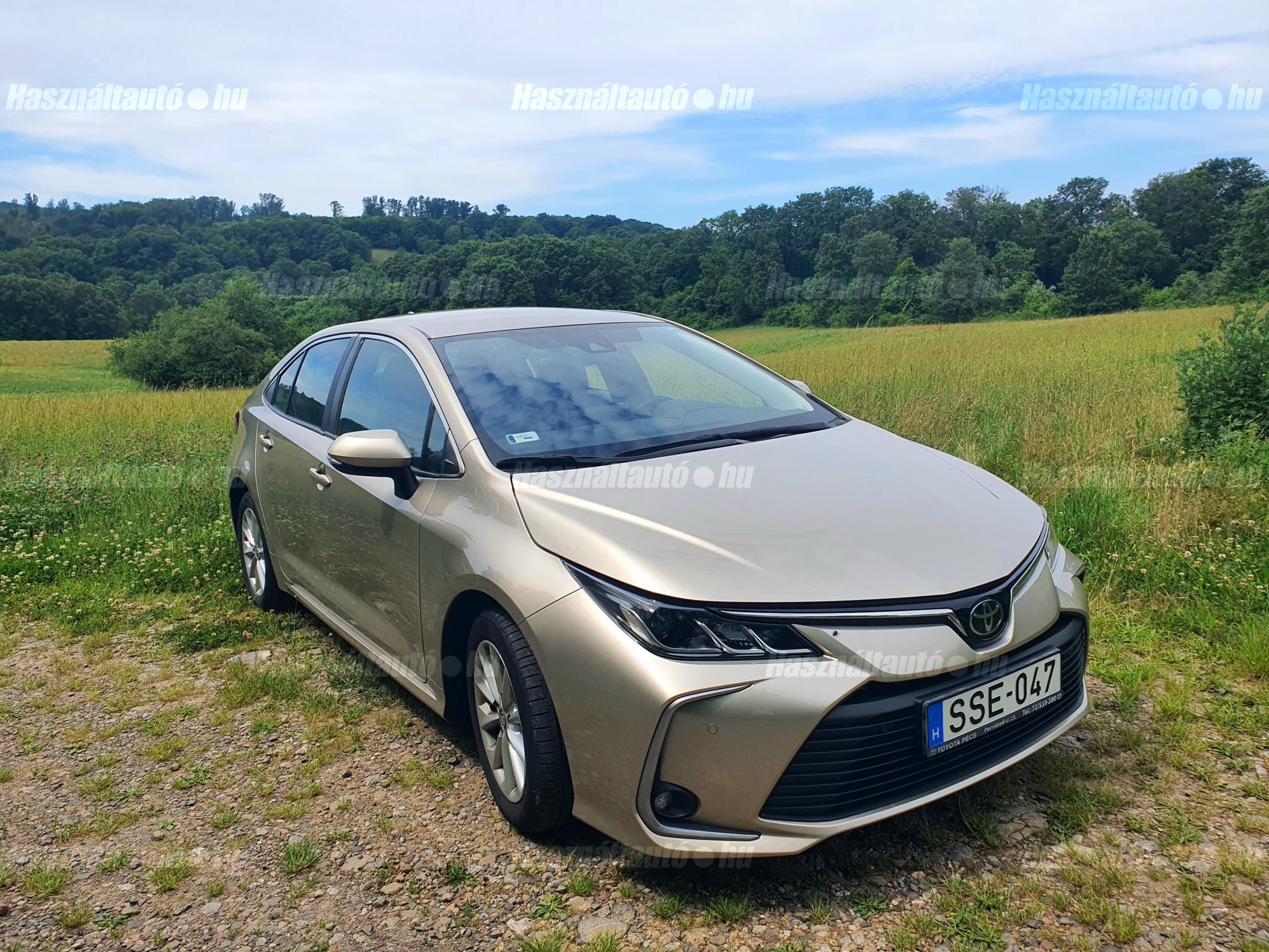 TOYOTA COROLLA 2021/4 - 1