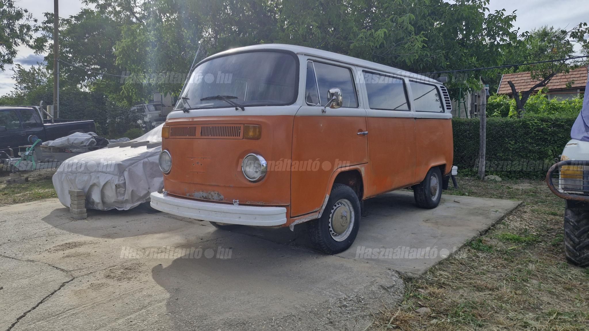 VOLKSWAGEN TRANSPORTER T2 1978/6 - 1