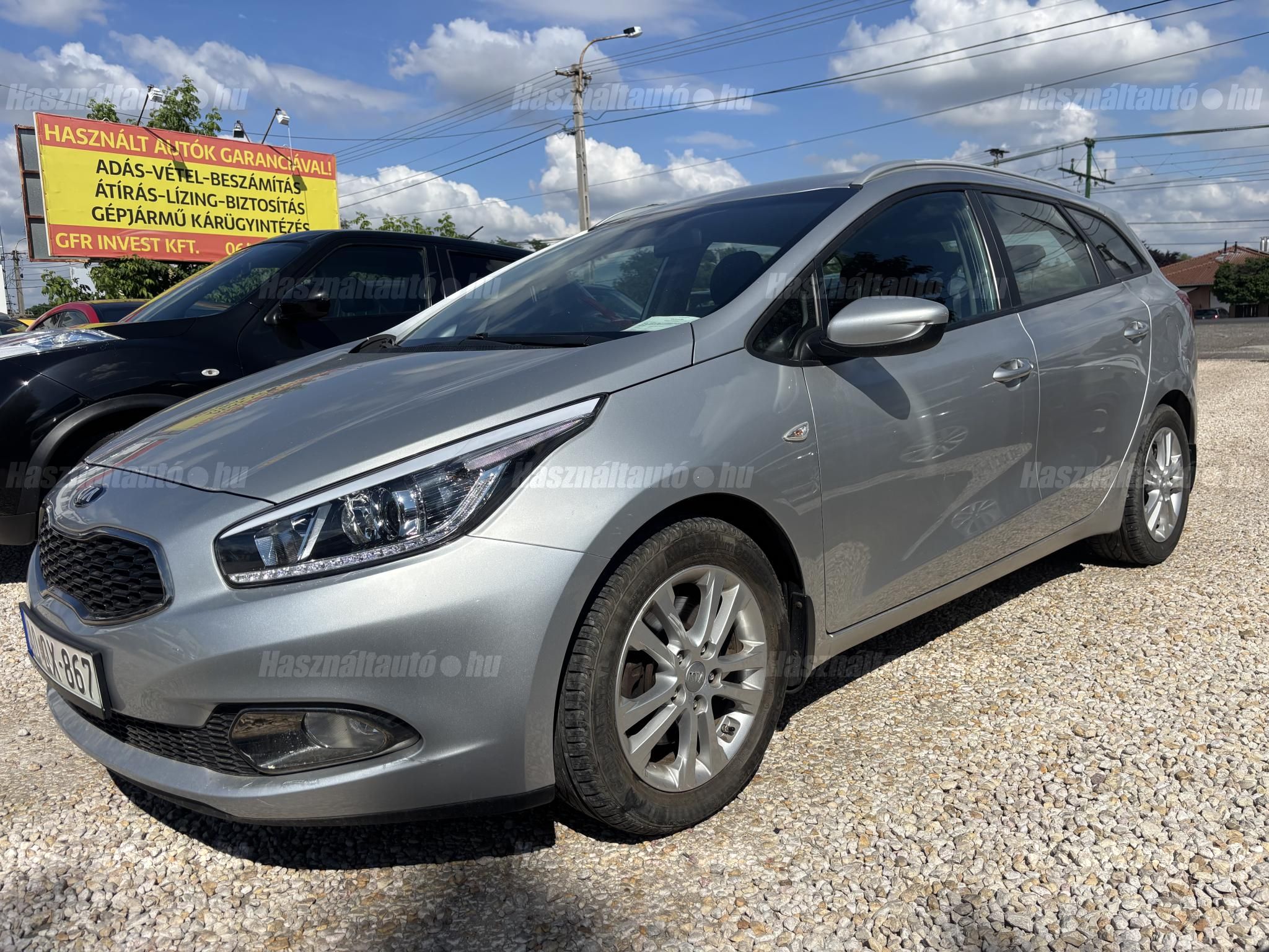 KIA CEE'D 2015/6 - 1