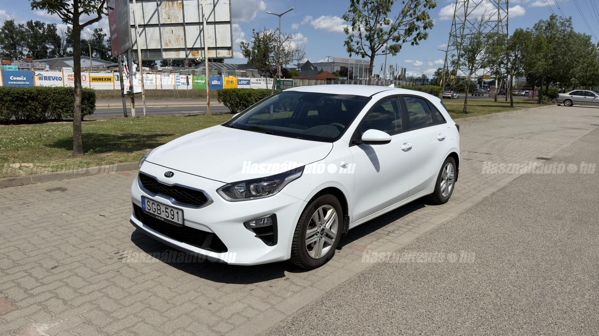 KIA CEE'D 2020/8 - 1