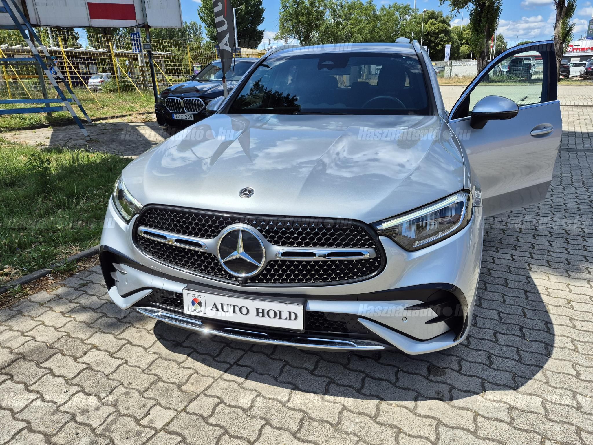 MERCEDES-BENZ GLC 200 2024/9 - 1