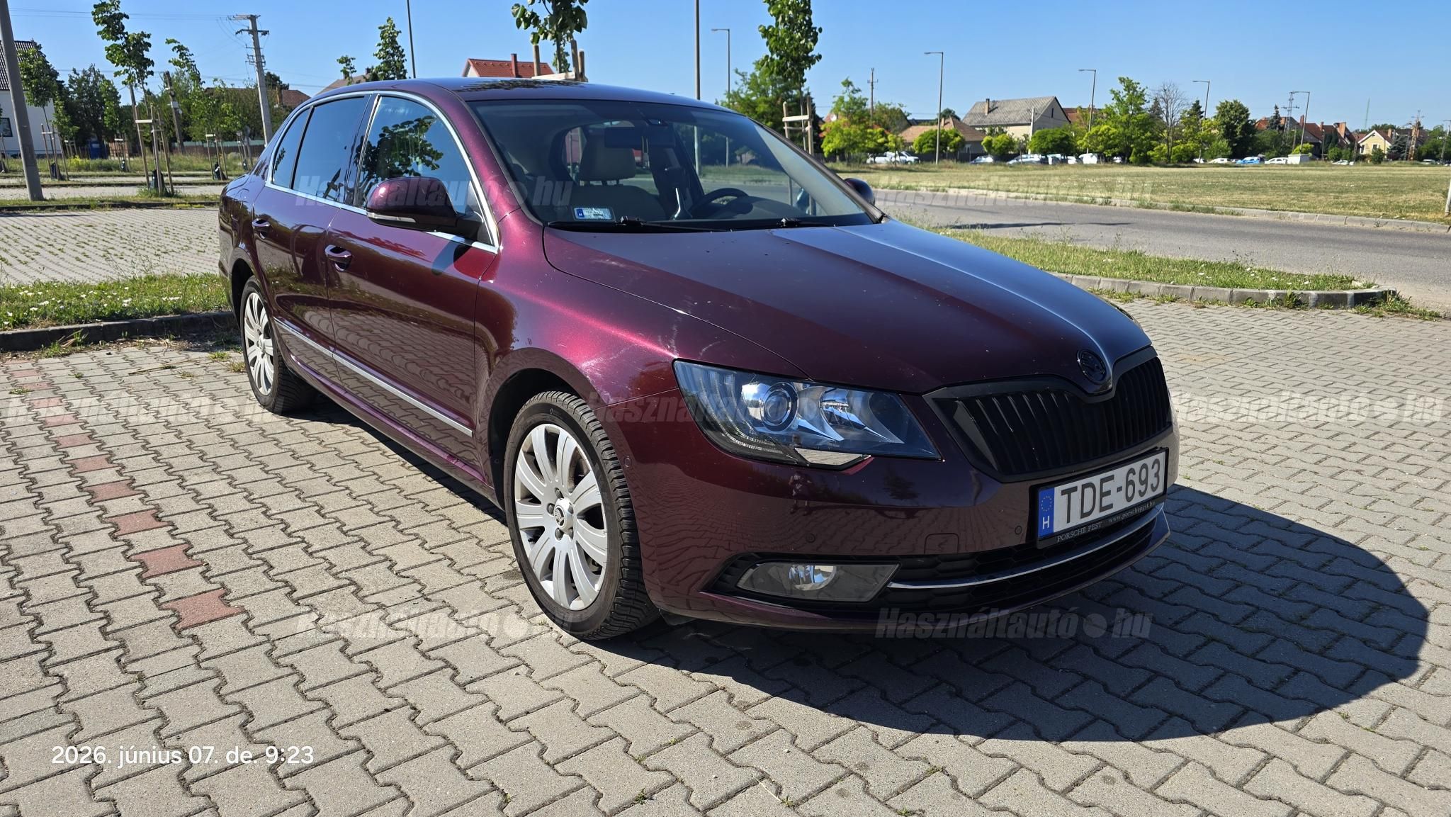 SKODA SUPERB 2014/10 - 1