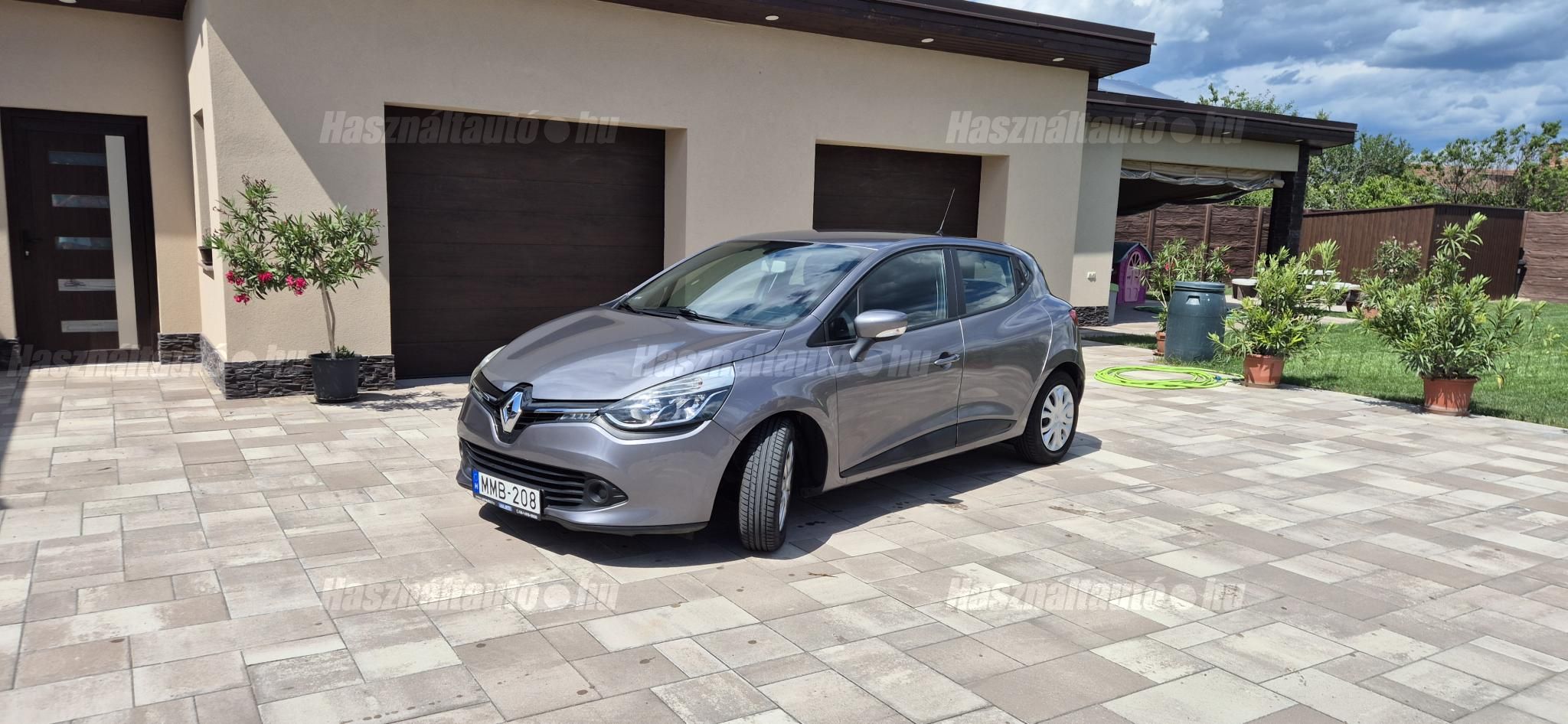 RENAULT CLIO 2013/9 - 1