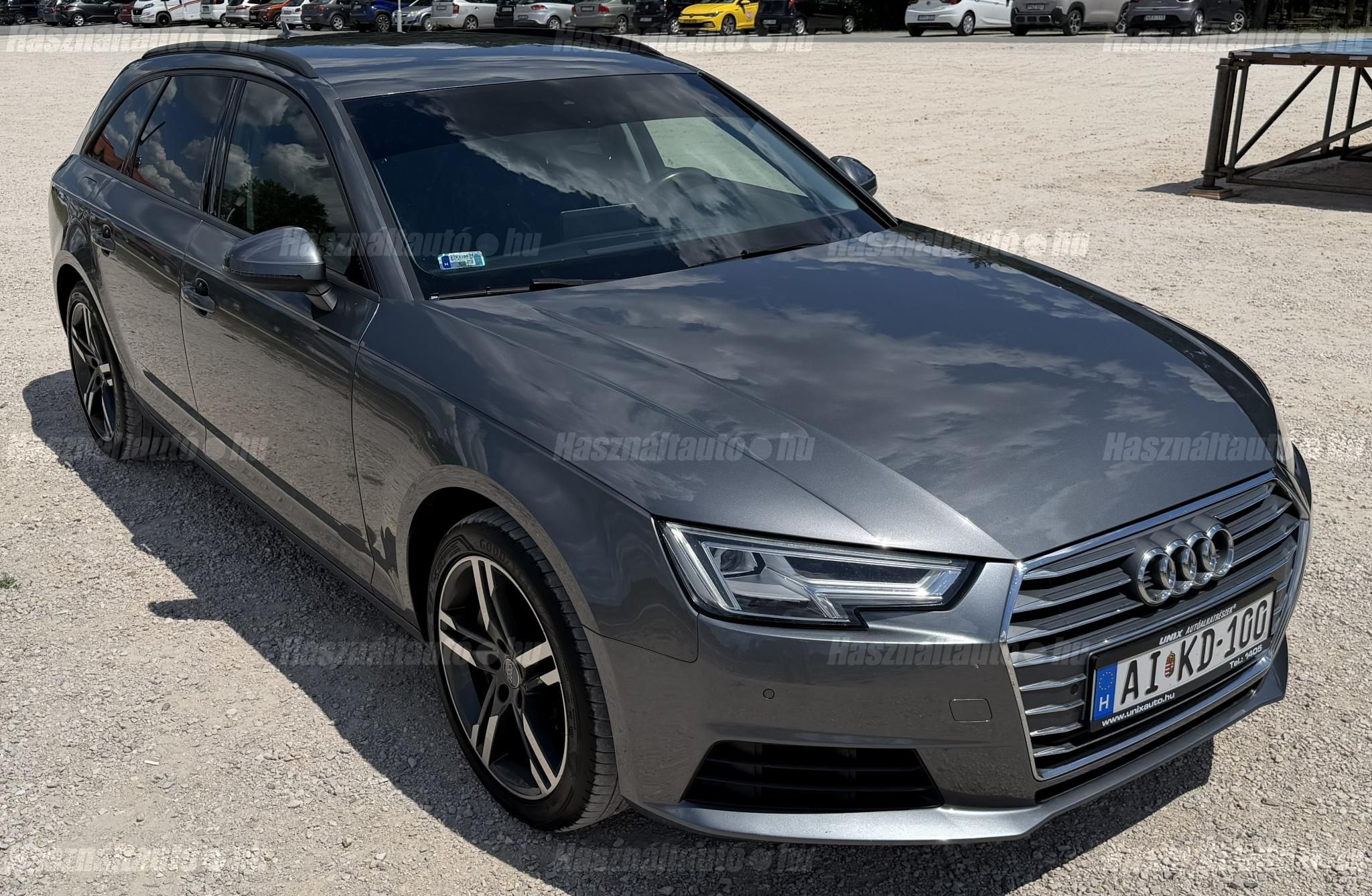 AUDI A4 2018/2 - 1