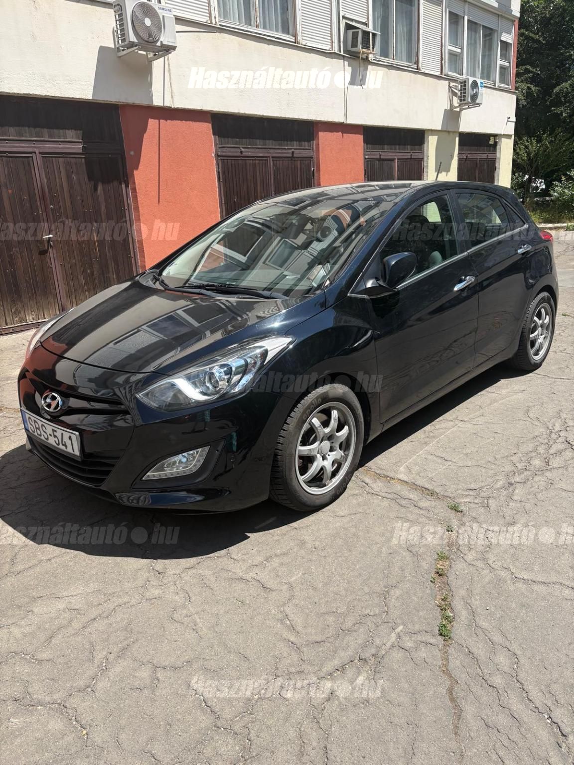 HYUNDAI I30 2013/4 - 1