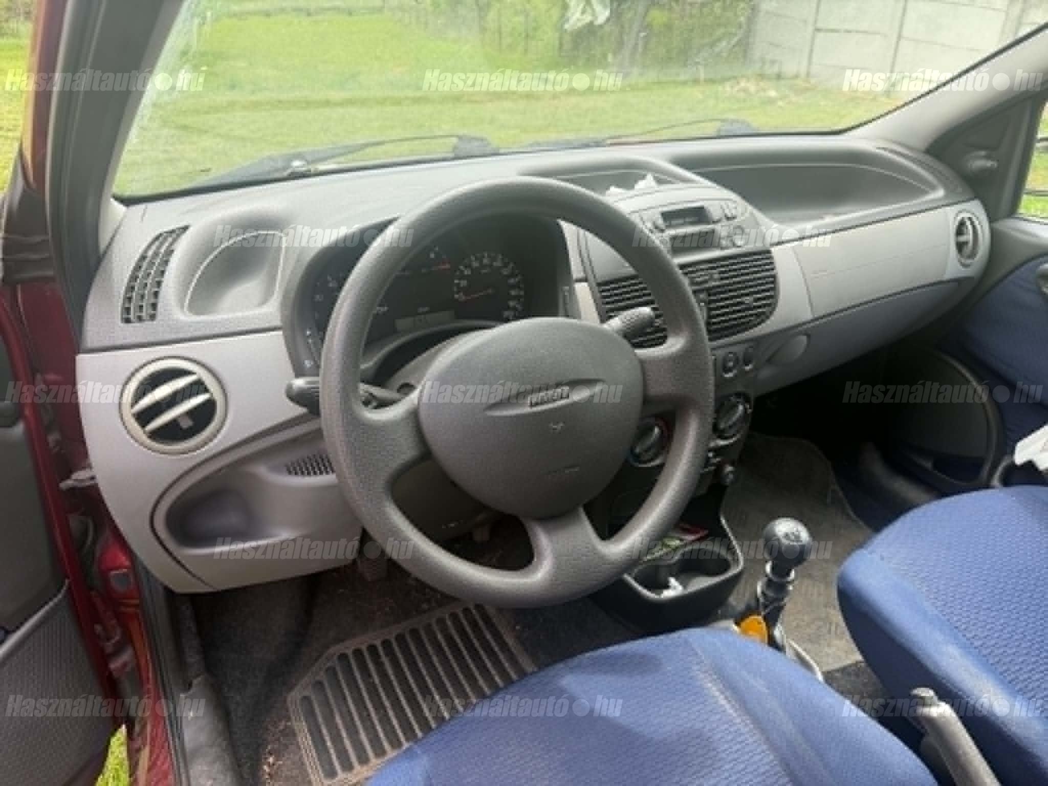FIAT PUNTO 2002/6 - 1