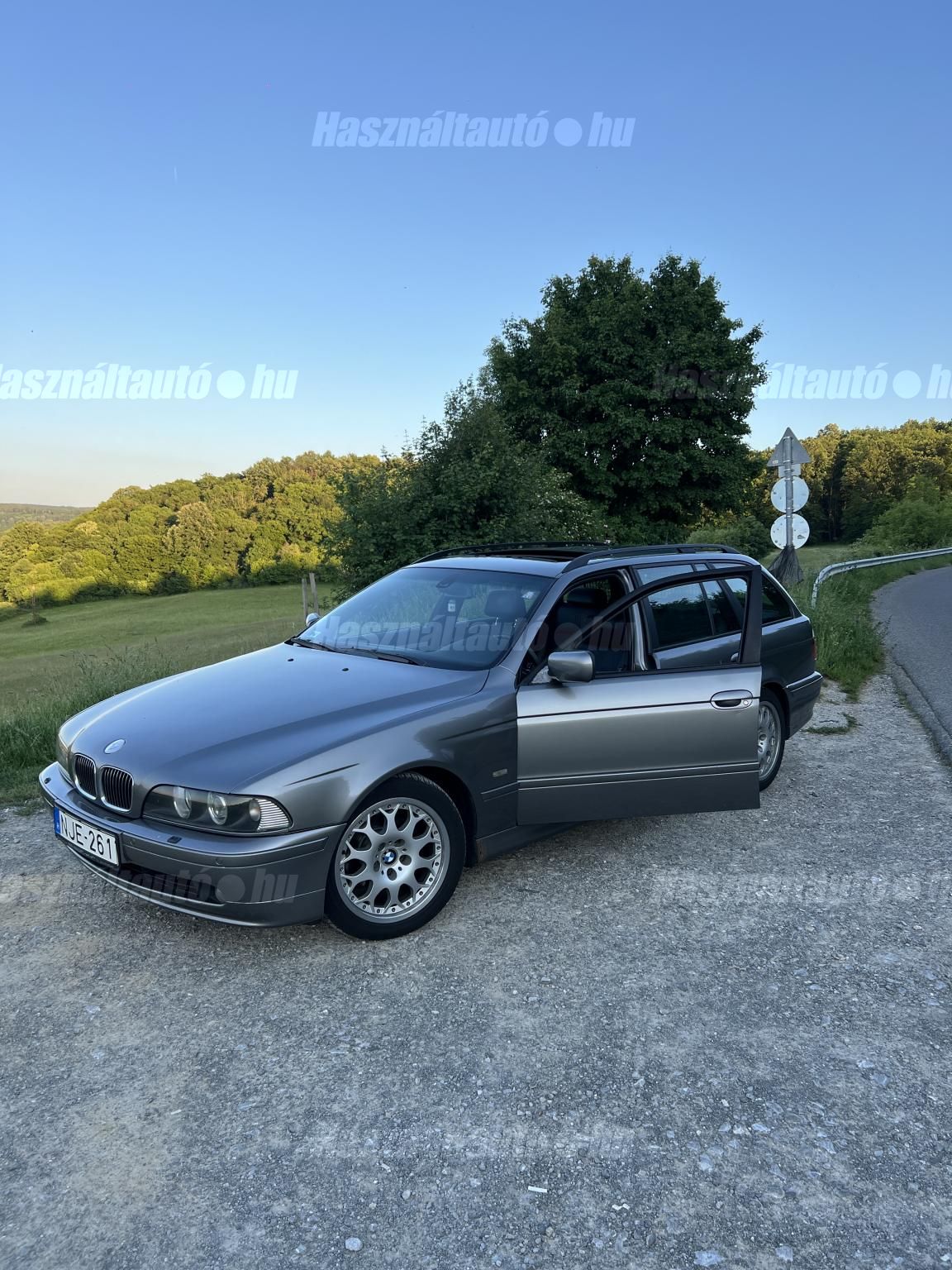 BMW 525 2003/6 - 1