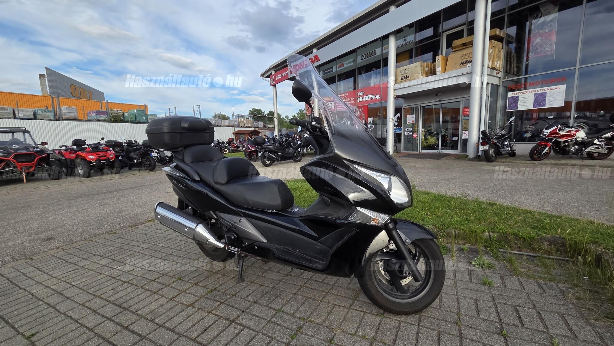 HONDA SW-T 400 2009 - 1