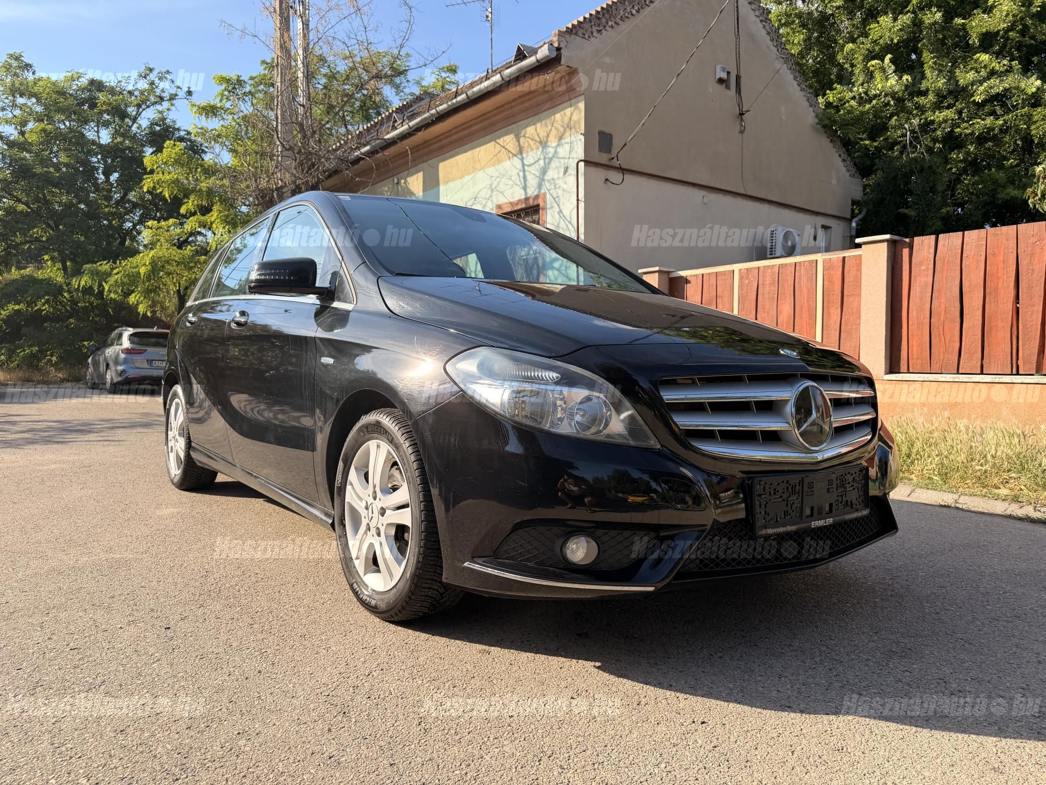MERCEDES-BENZ B 180 2012/2 - 1