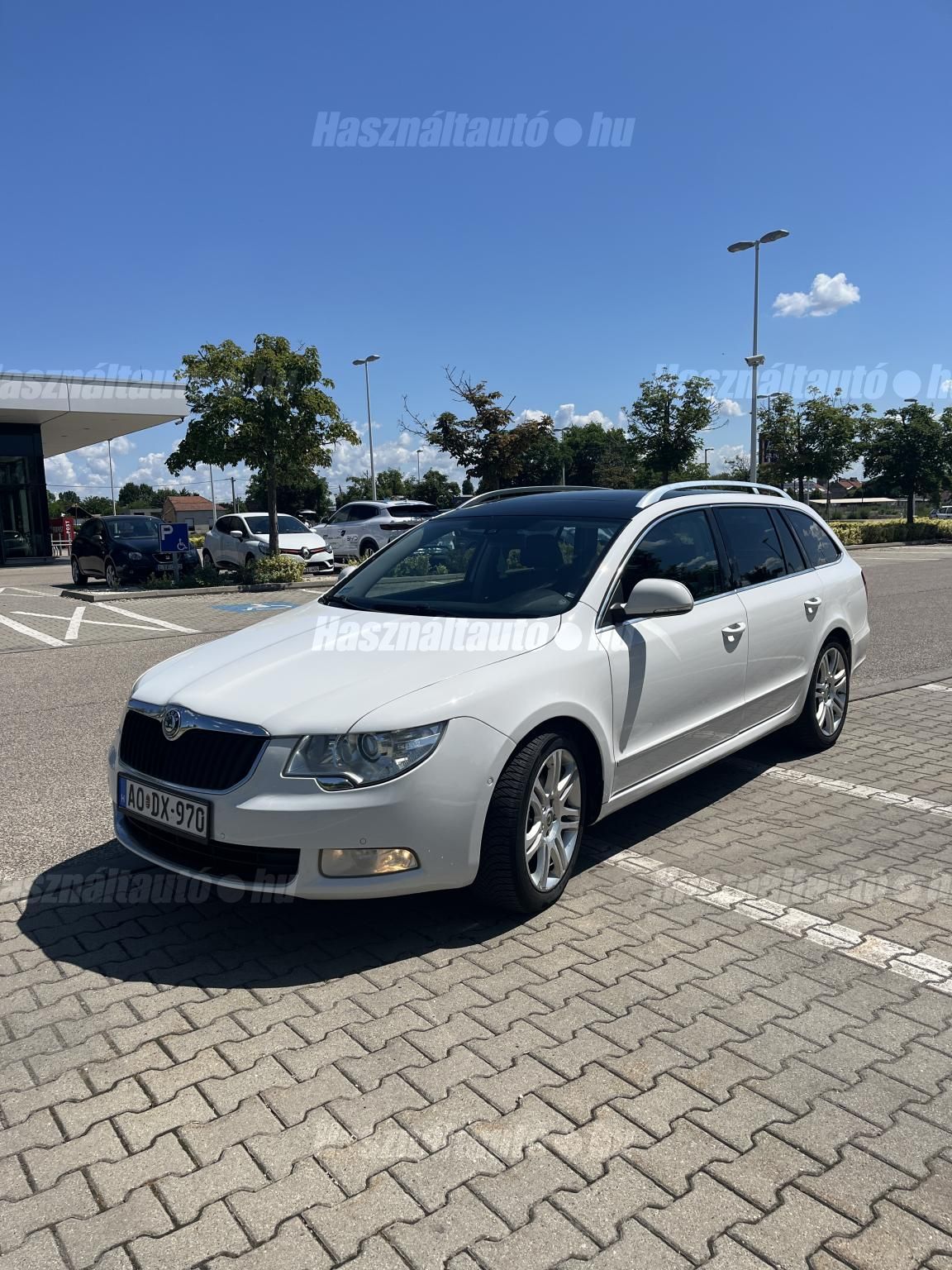 SKODA SUPERB 2010/4 - 1