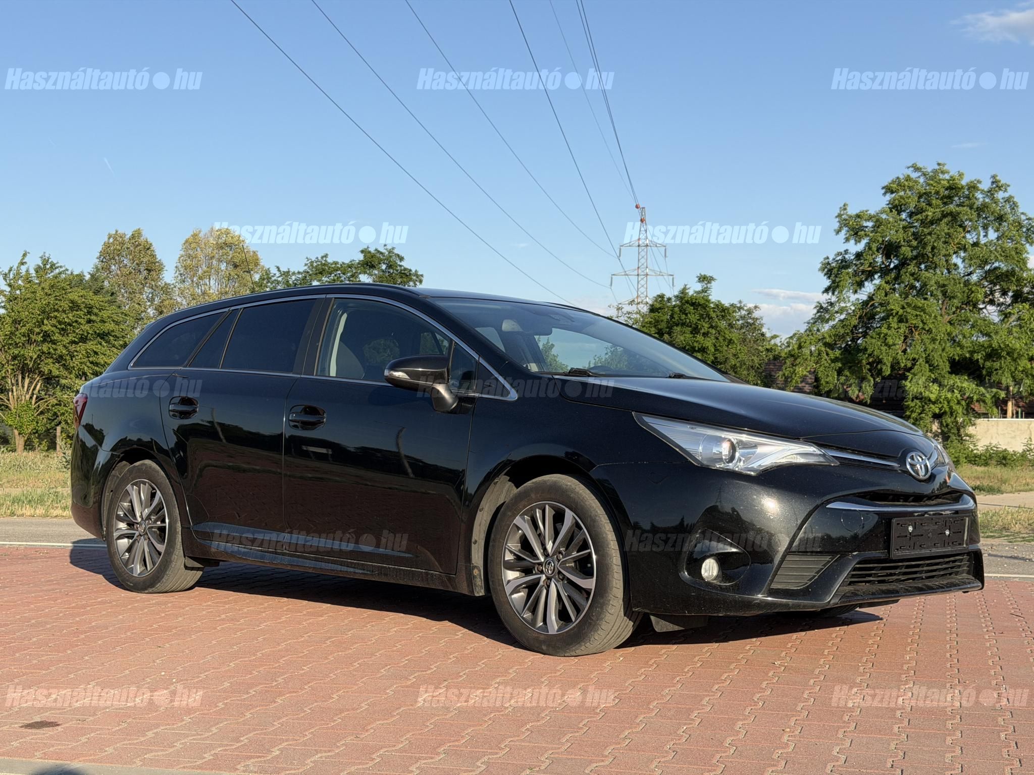 TOYOTA AVENSIS 2016/1 - 1